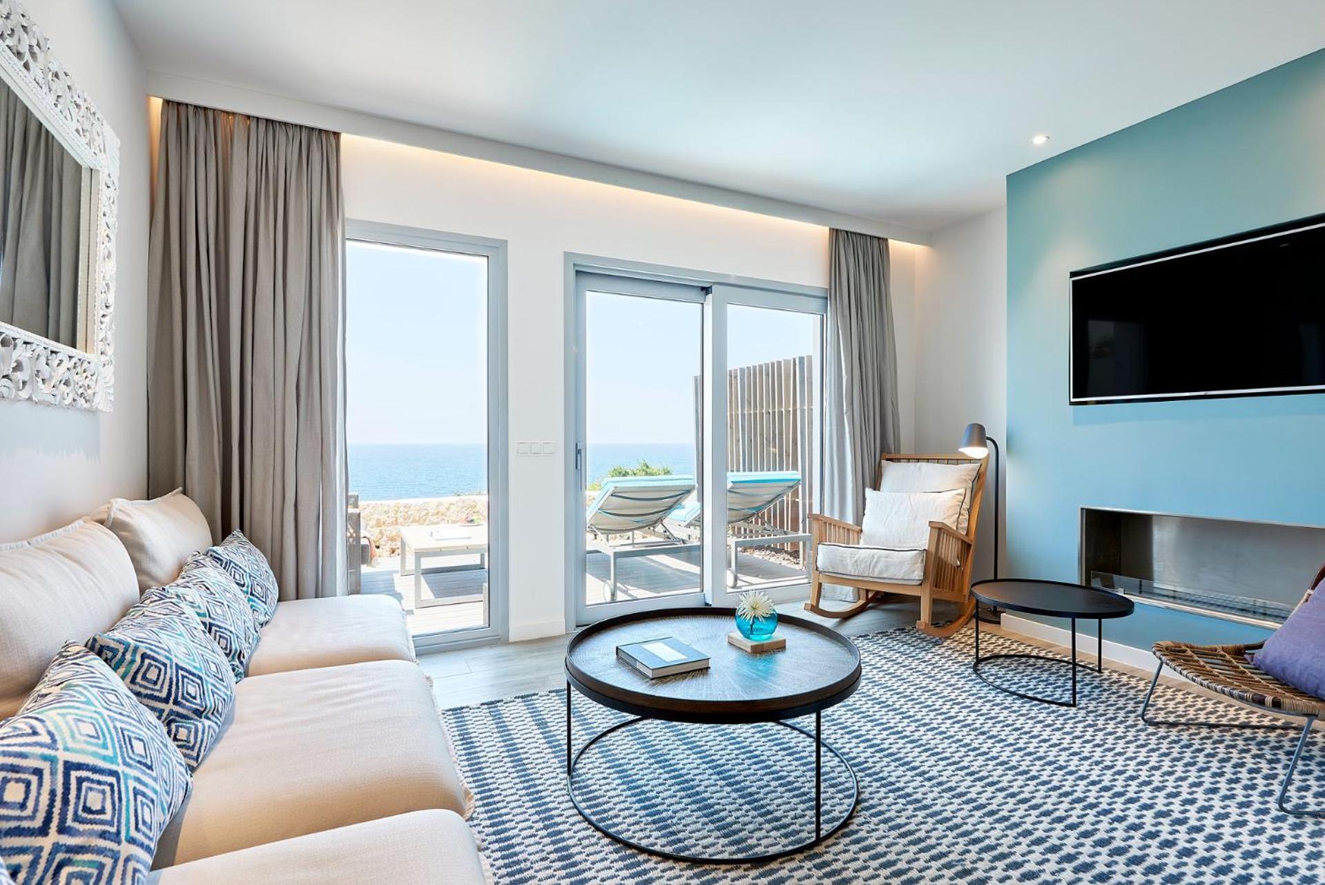 Duplex Suite with Sea View