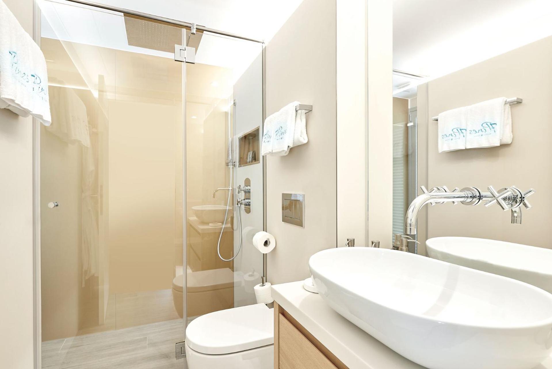 Deluxe Resort Suite photo 2