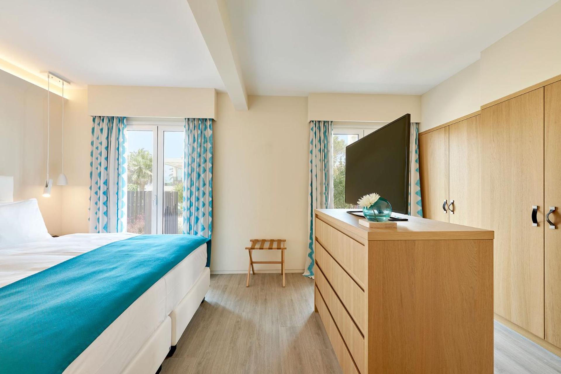 Deluxe Garden Suite photo 3
