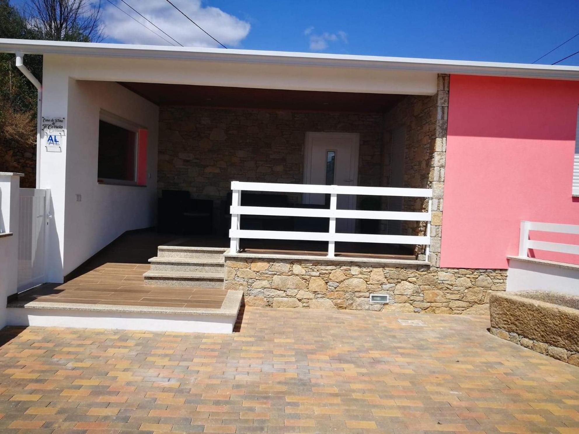 Two-Bedroom House photo 2