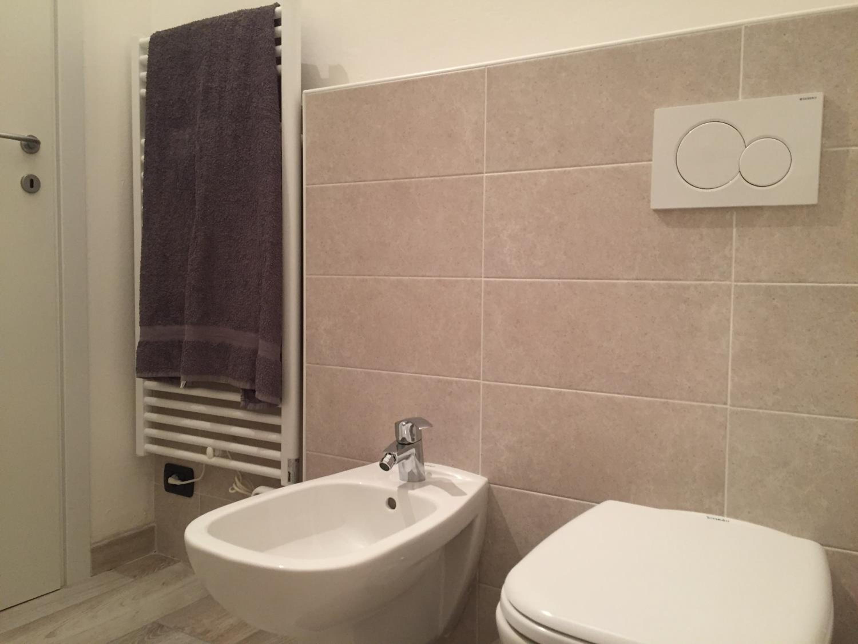 Single Room photo 3