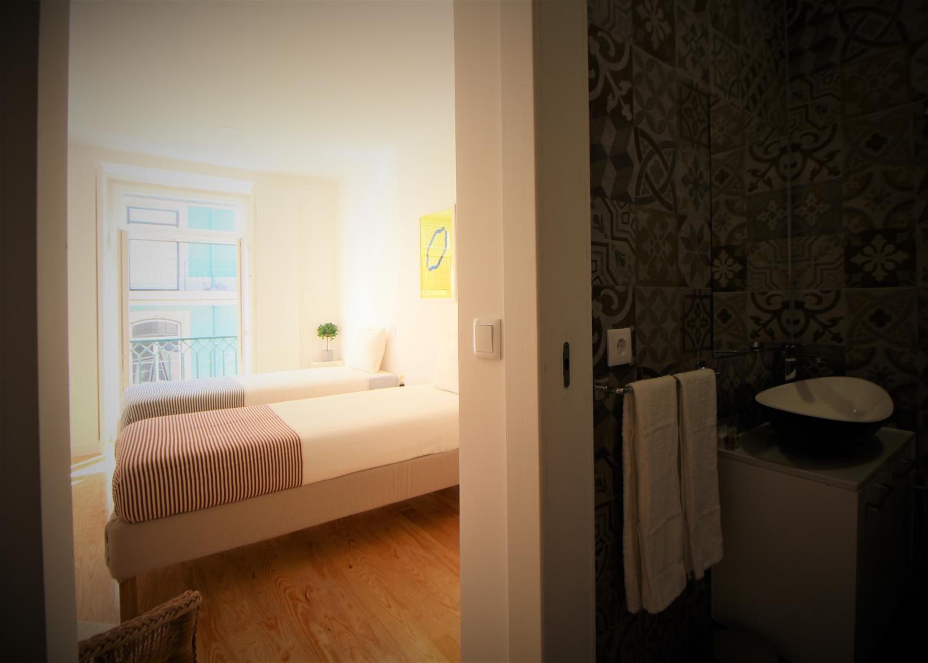 Standard Double or Twin Room with Balcony photo 3