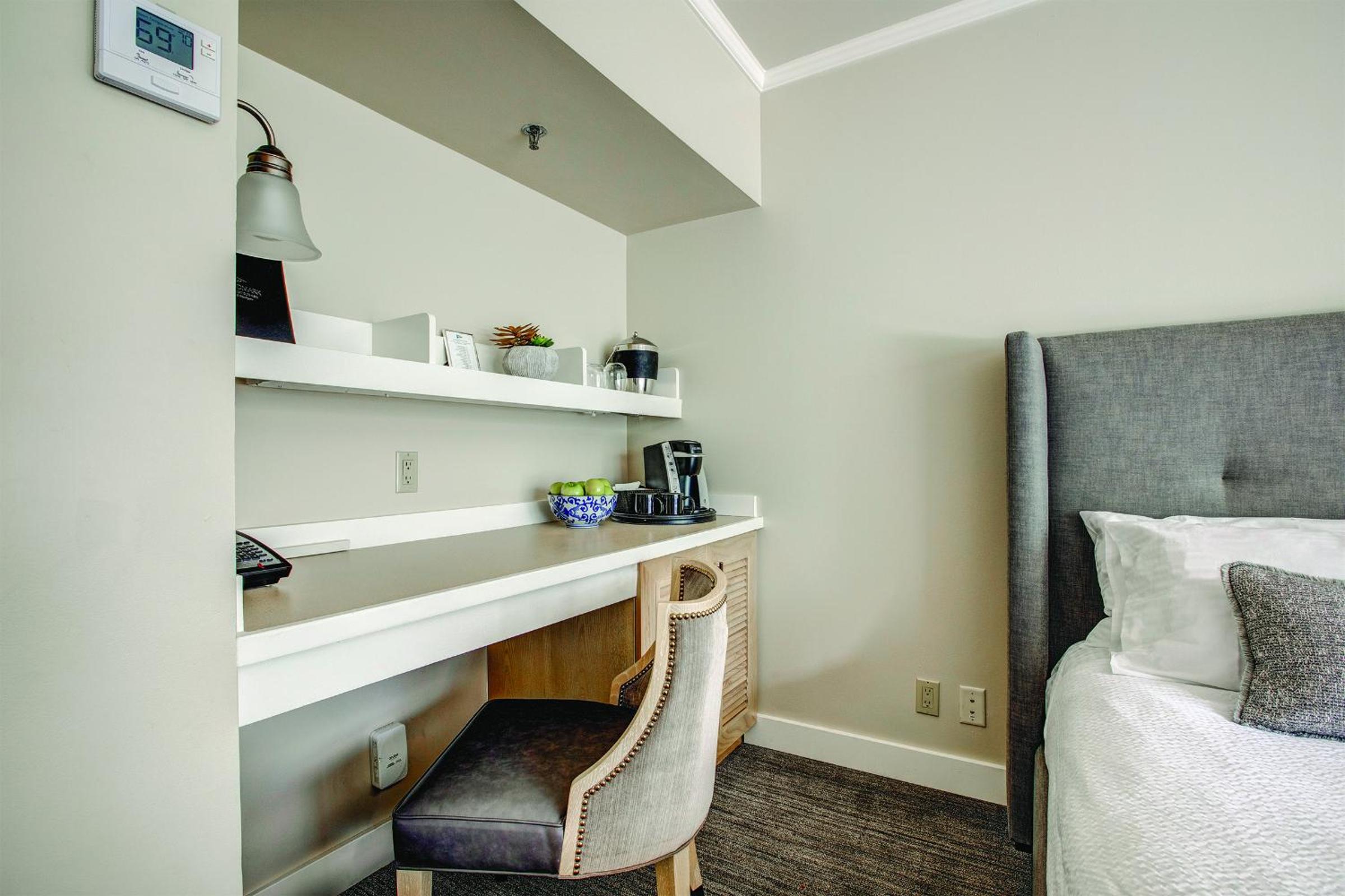 The Woodmark Hotel & Still Spa on Lake Washington, 사진 2