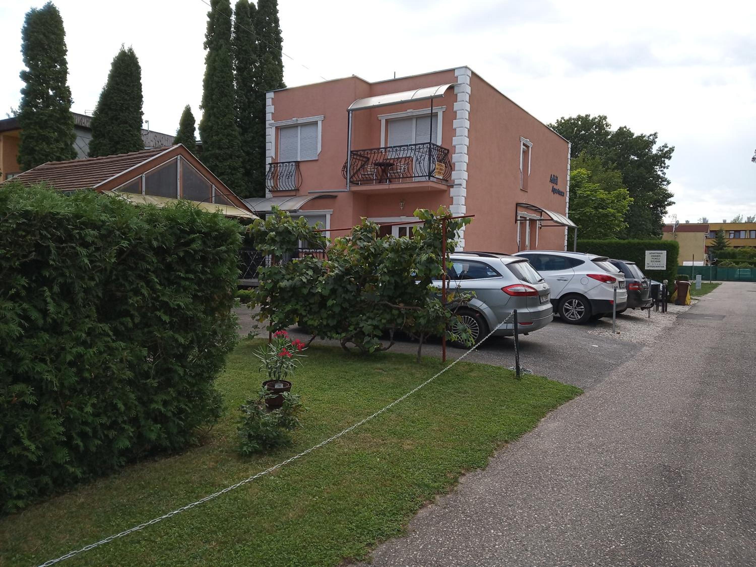 Apartment with Garden View photo 2