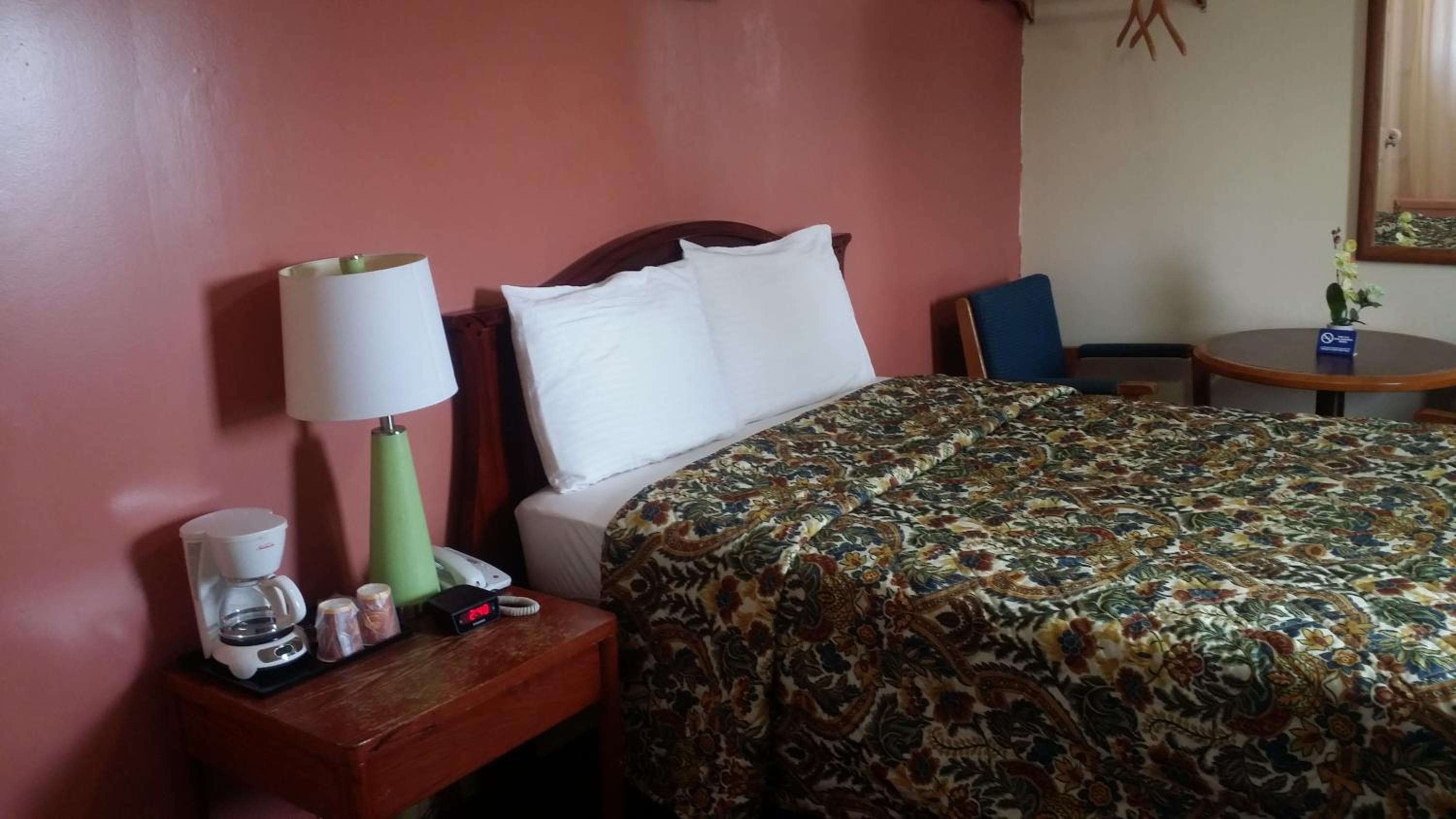 Standard Double Room photo 3