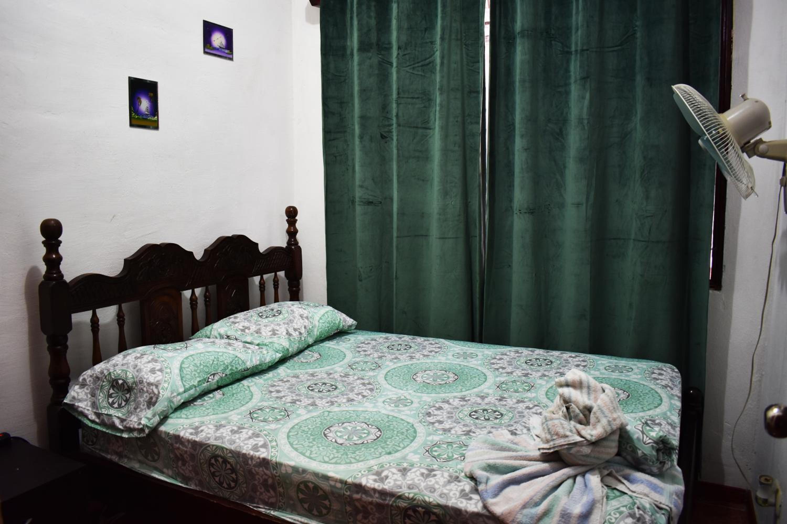 Budget Double Room photo 3