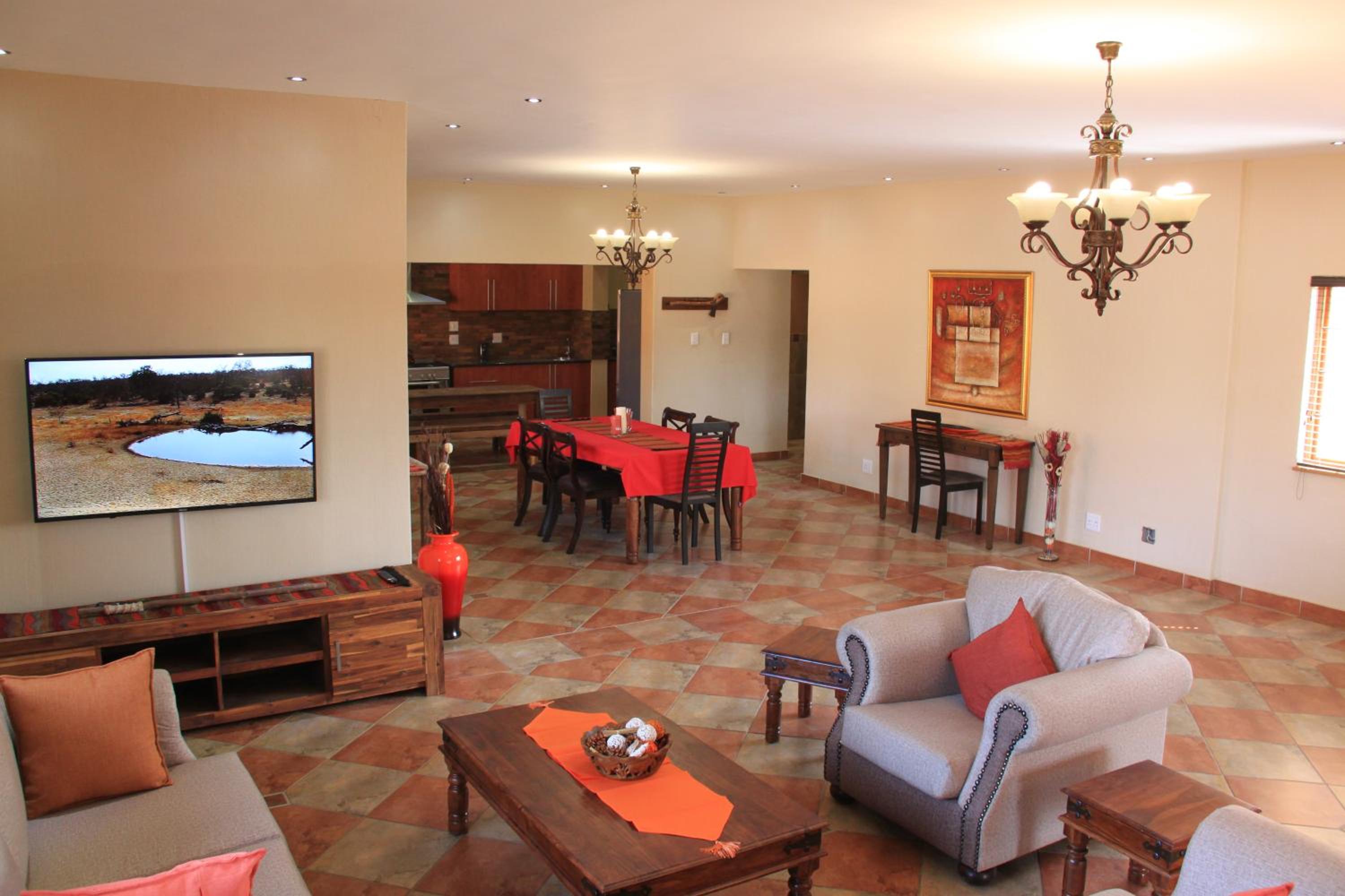 Three-Bedroom Apartment - Photo 33