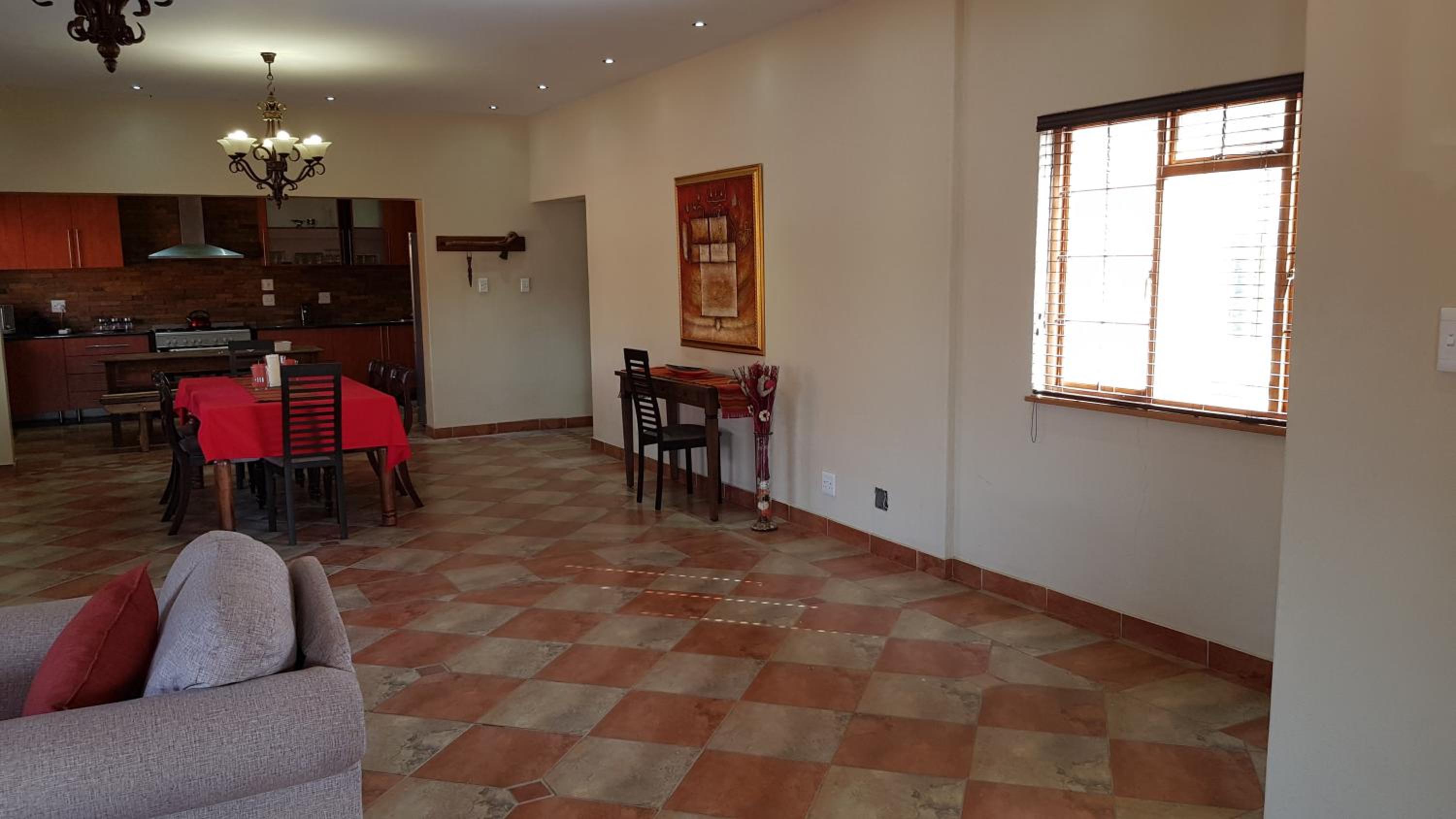Three-Bedroom Apartment - Photo 36