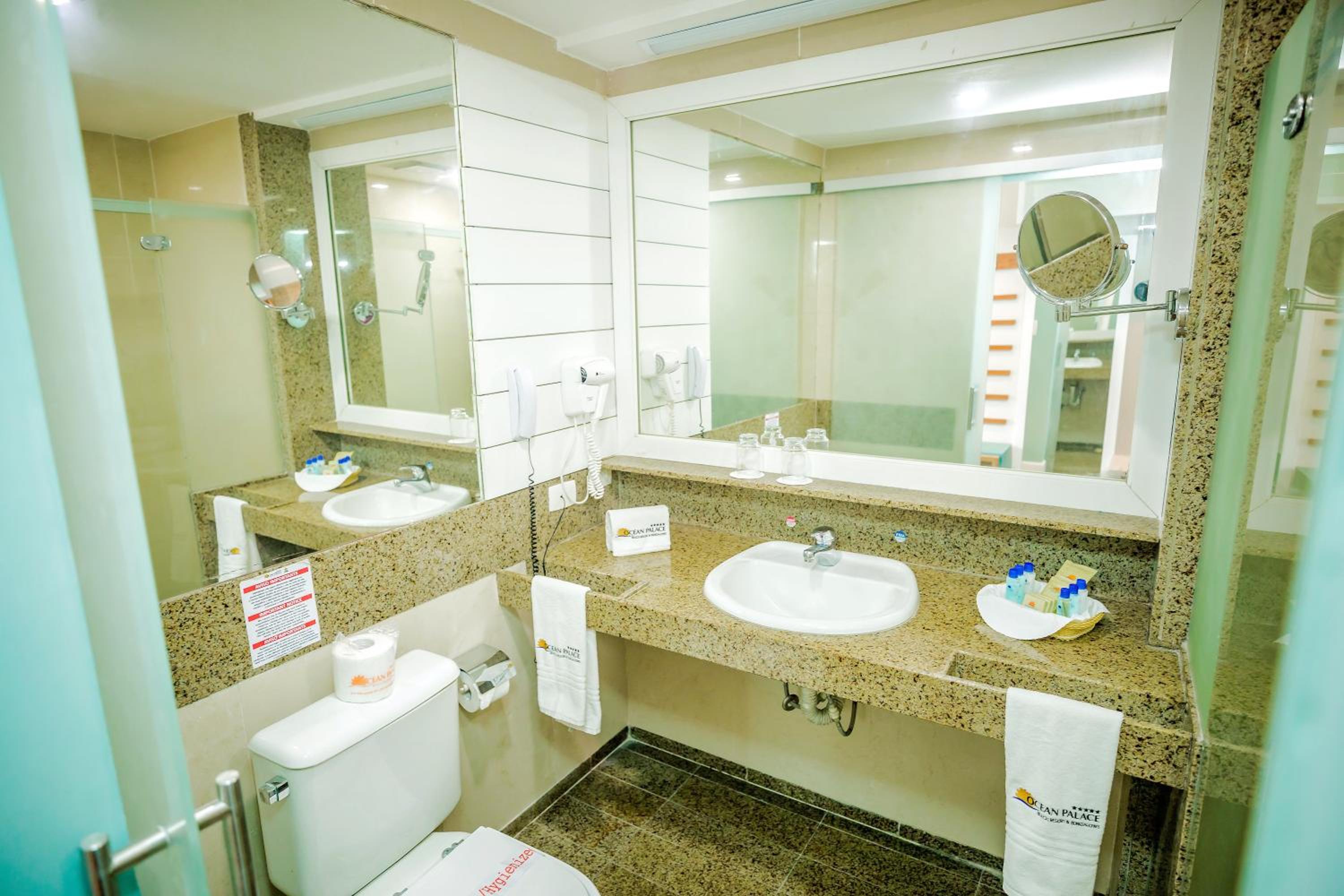 Luxury Quadruple Room - All Inclusive Premium
