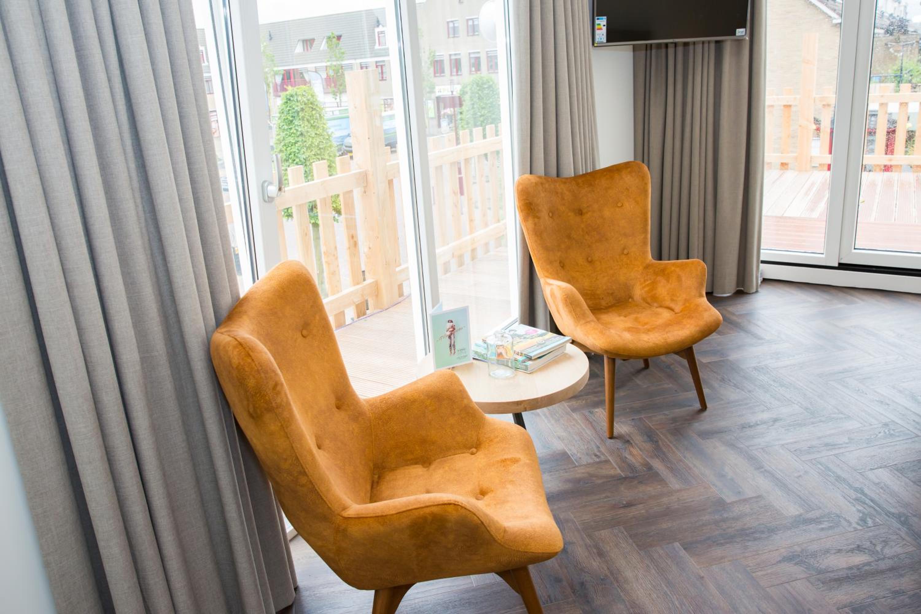 King Room with Balcony photo 1