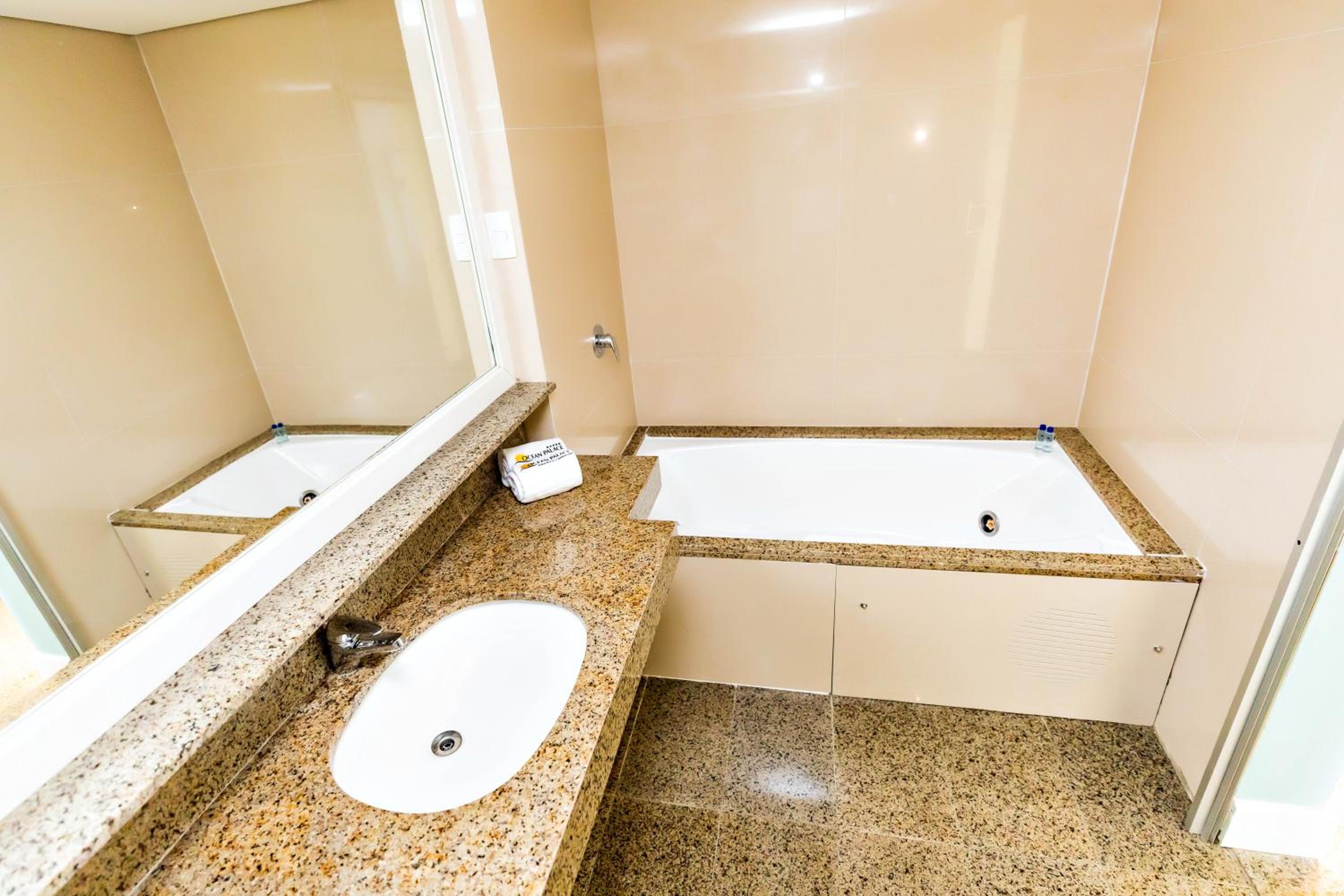 Family Suite with Sea View (2 Adults + 3 Children) - All Inclusive Premium