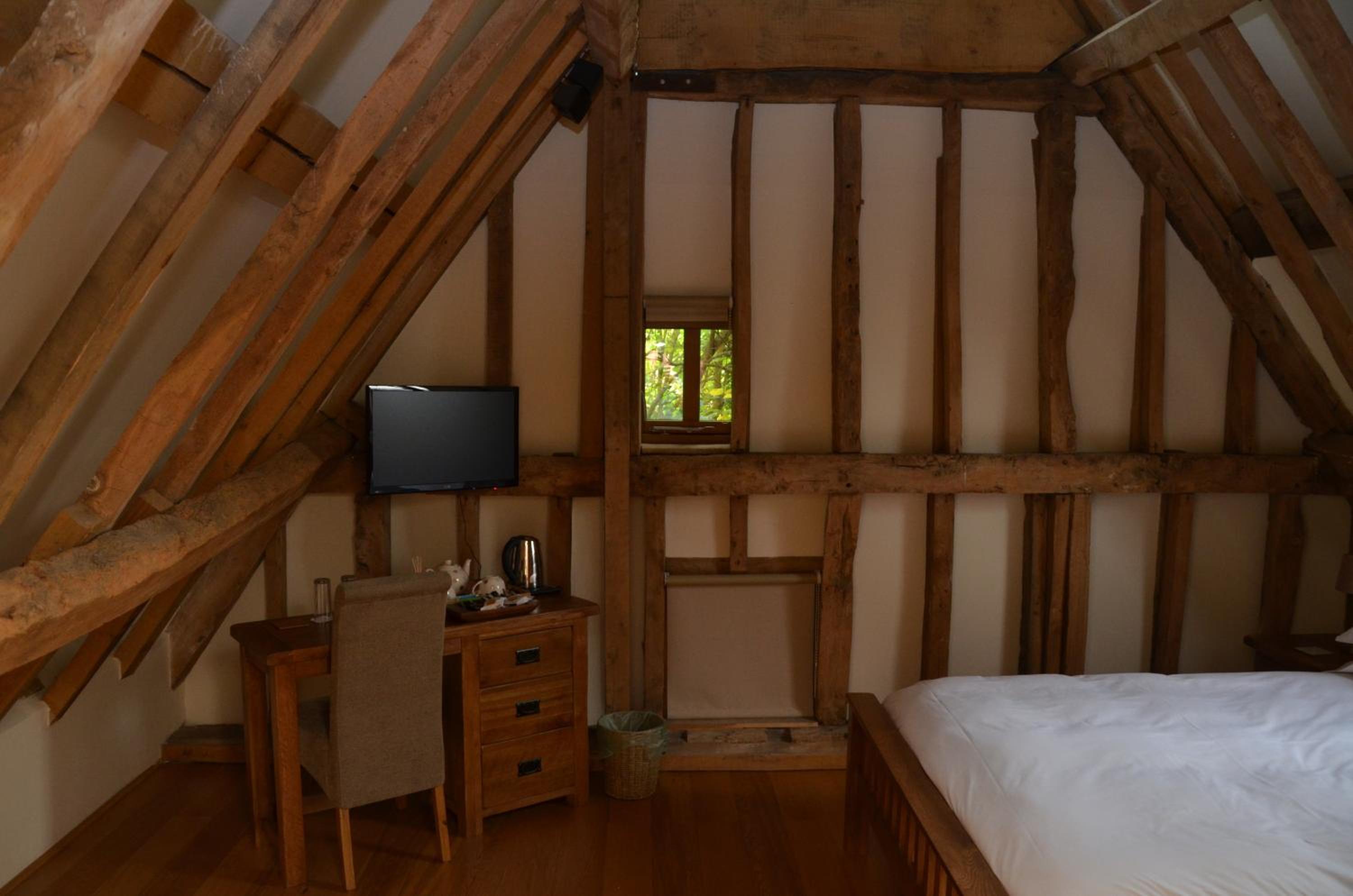 Deluxe King Room photo 2