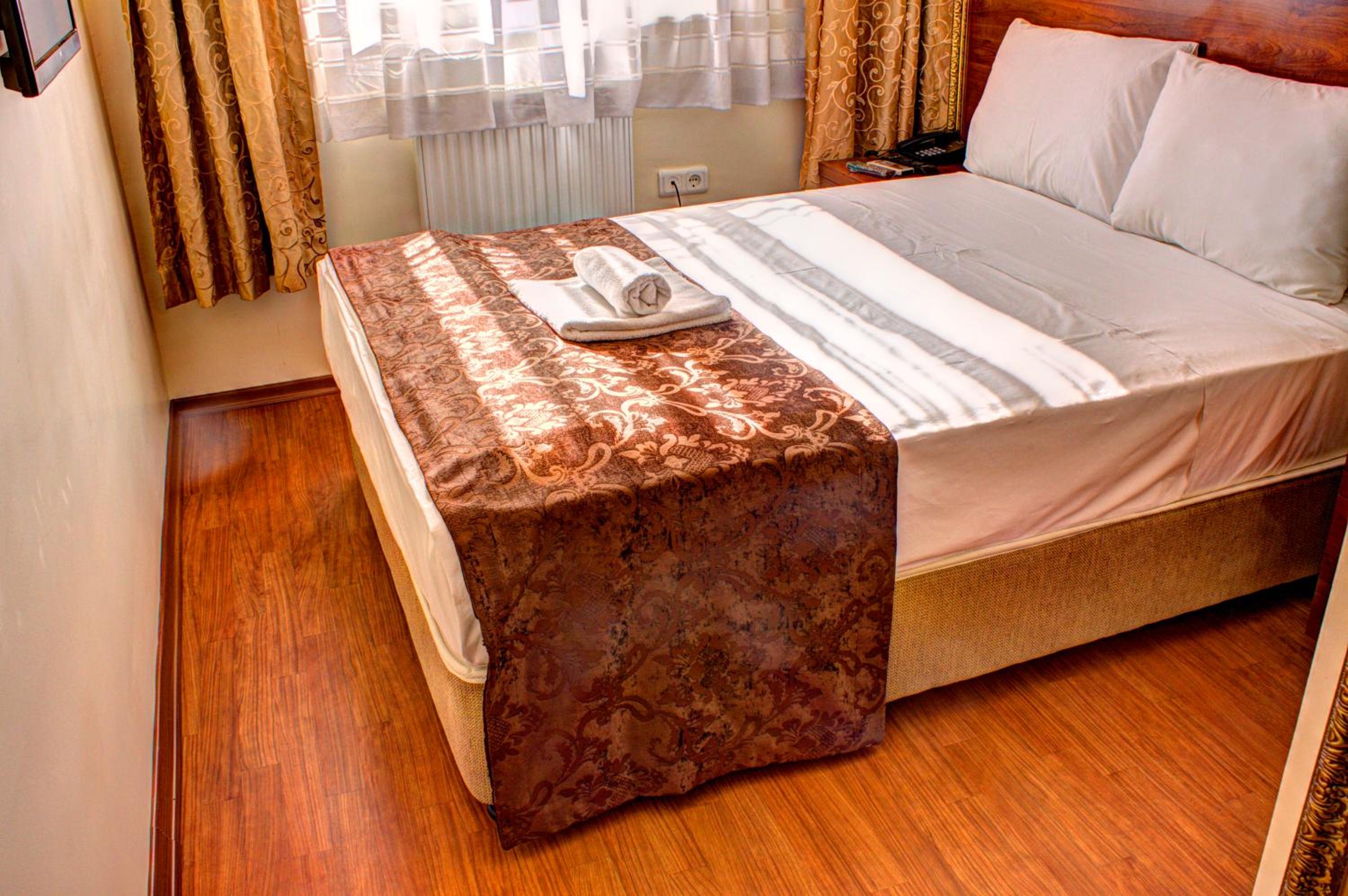 Single Room photo 3