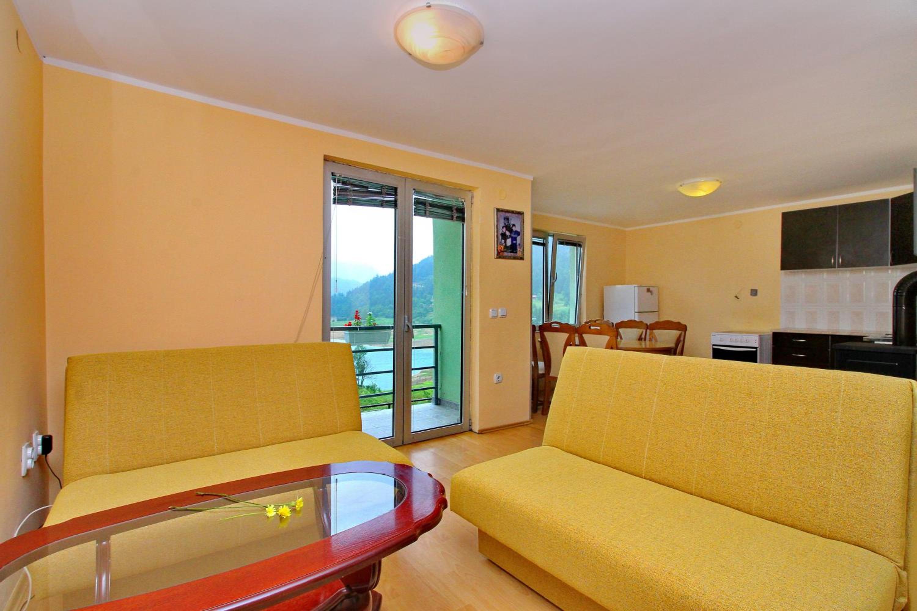Apartment with Lake View photo 1