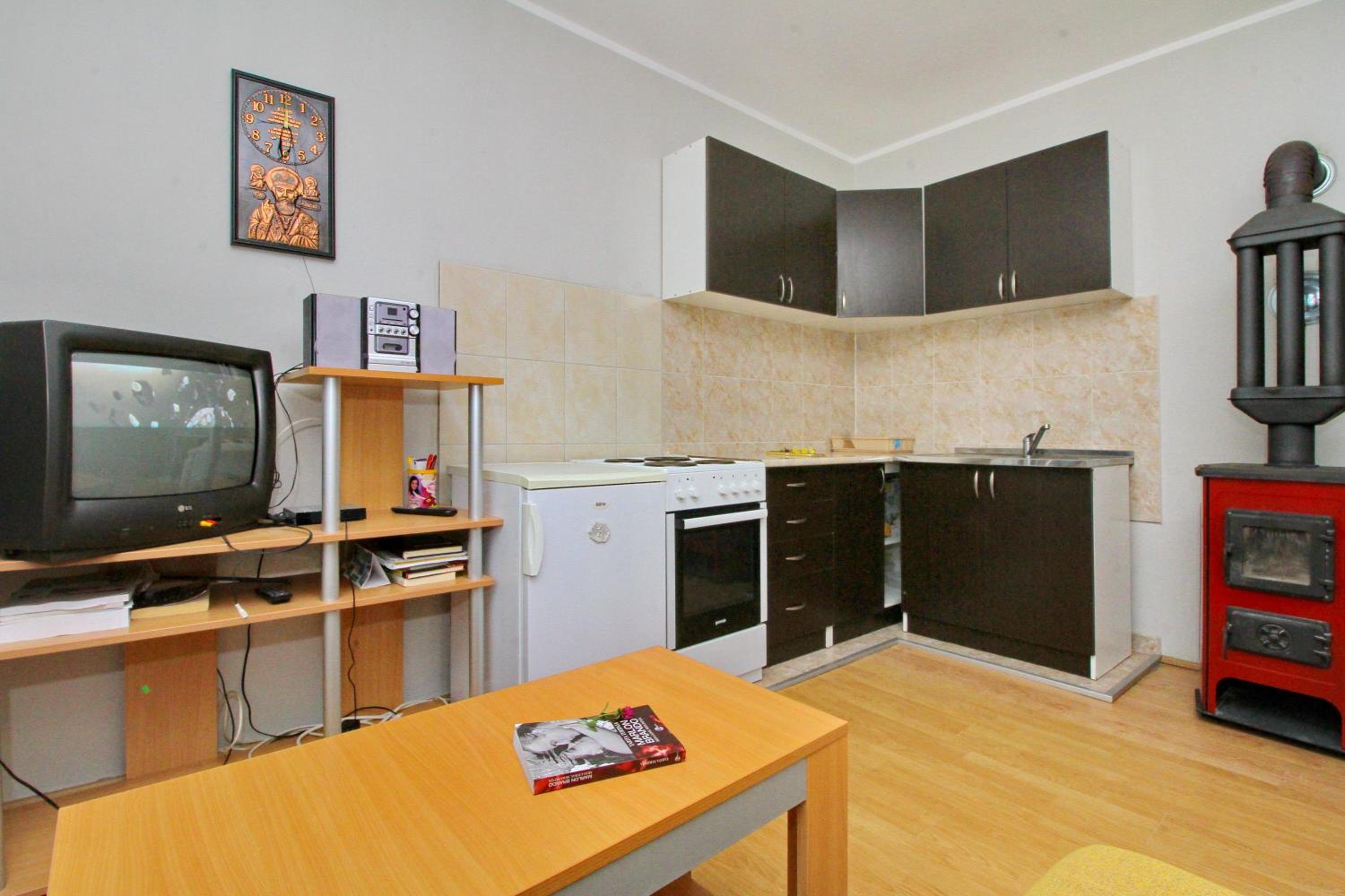 Apartment with Lake View photo 3