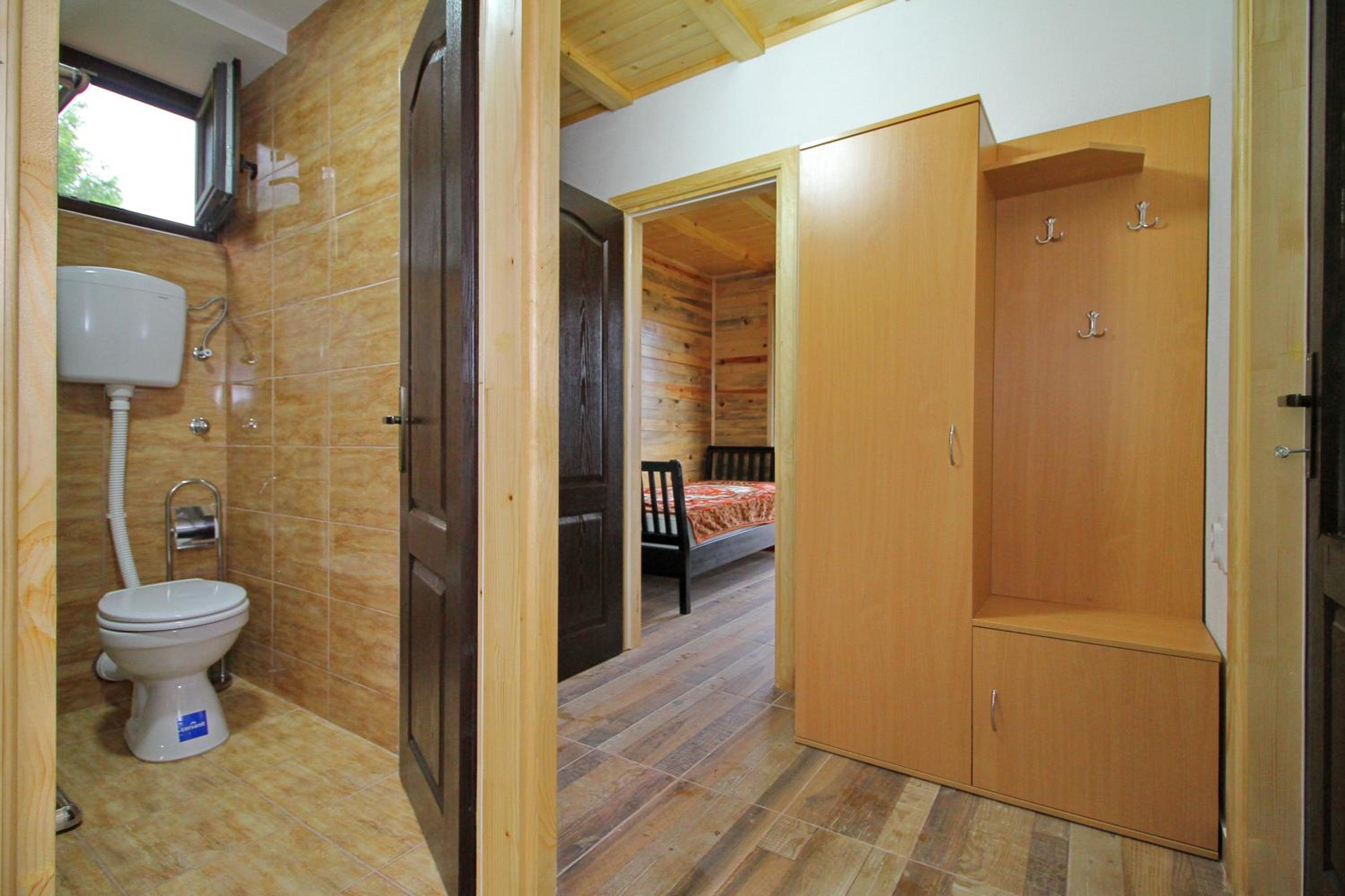 Apartment with Lake View photo 2
