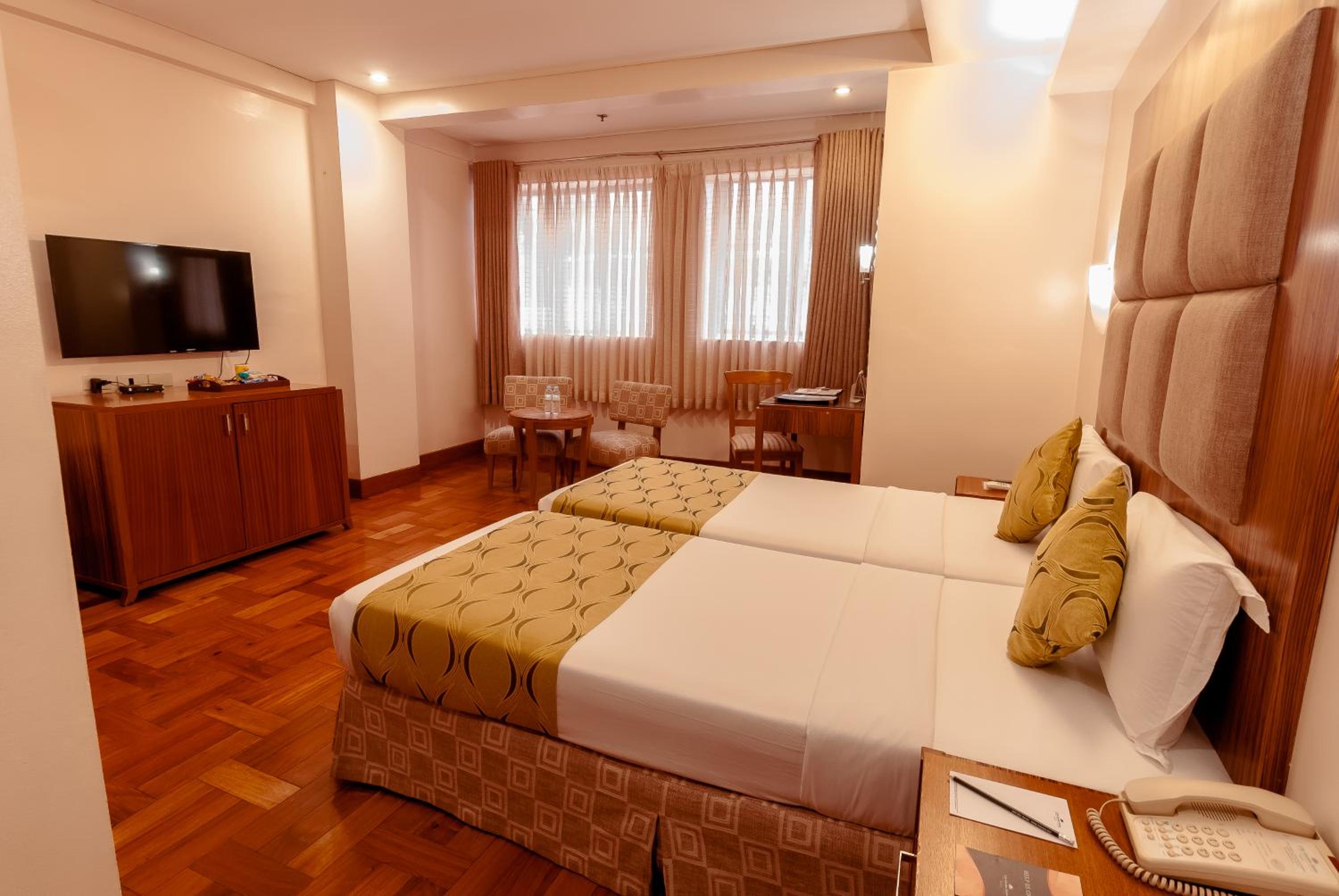 Deluxe Twin Room - Photo 2