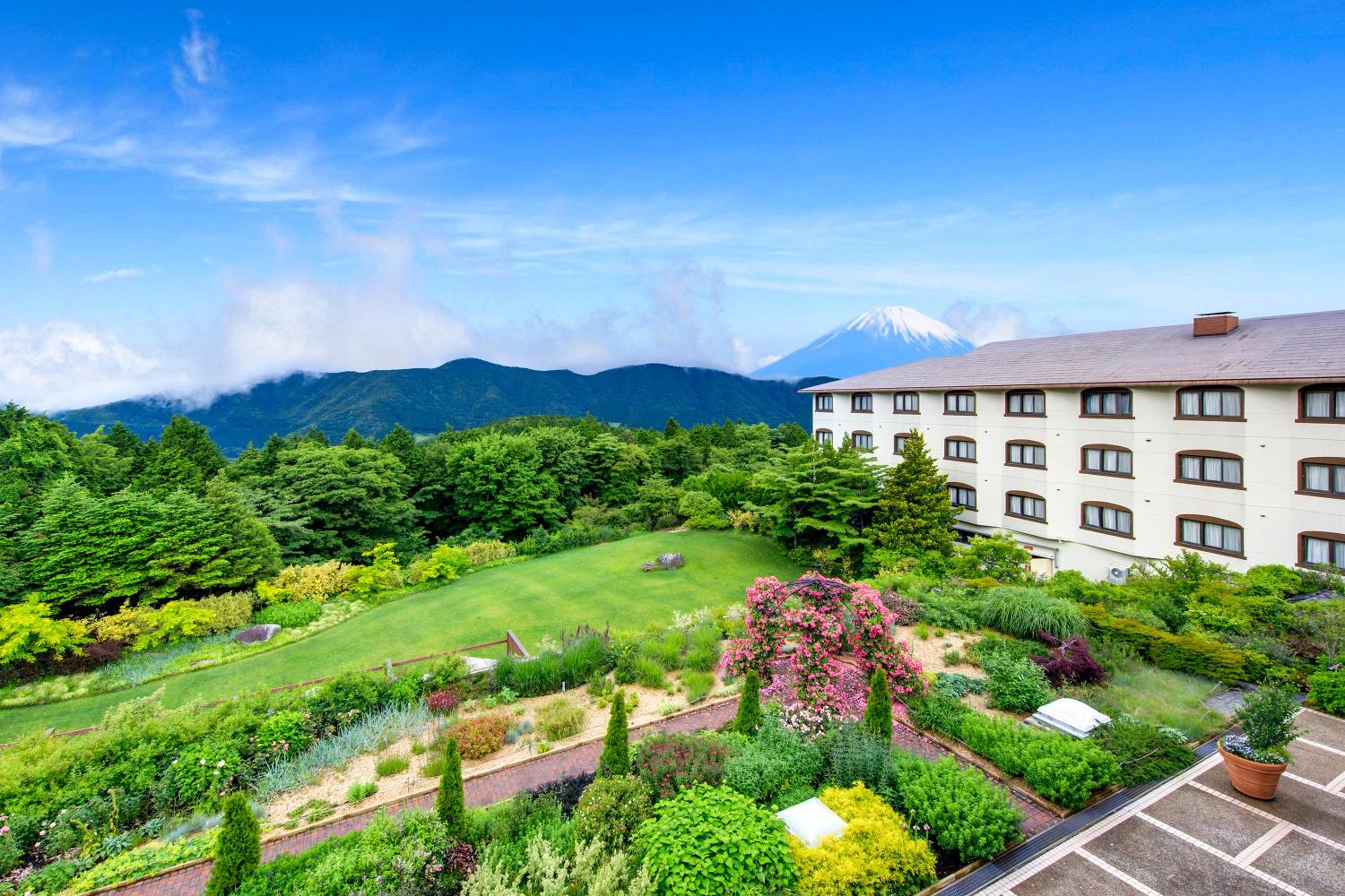 Japanese Western-Style Room with Mt. Fuji View - Non-Smoking photo 2