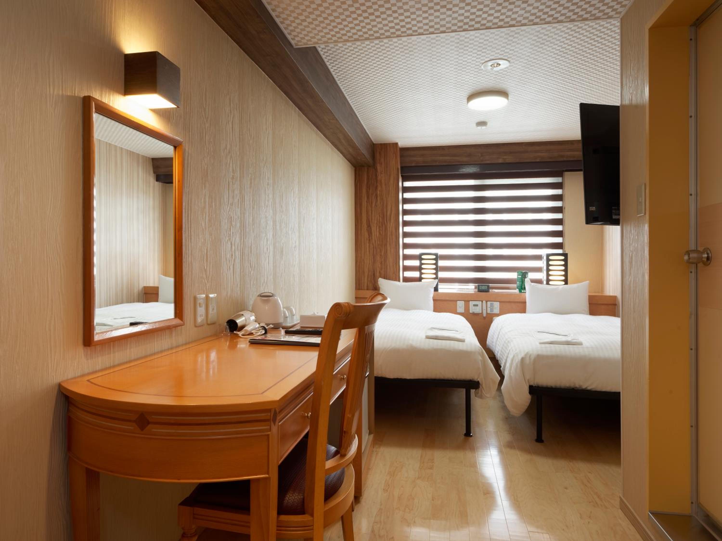 Standard Twin Room - Non-Smoking - Photo 5