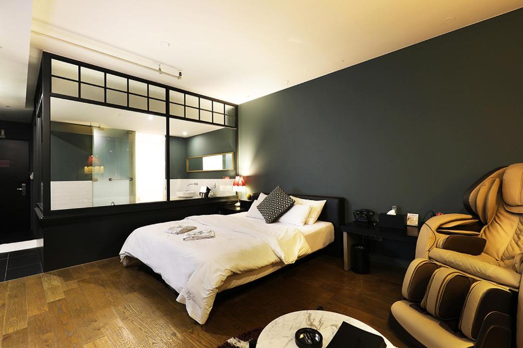Deluxe Double Room photo 2