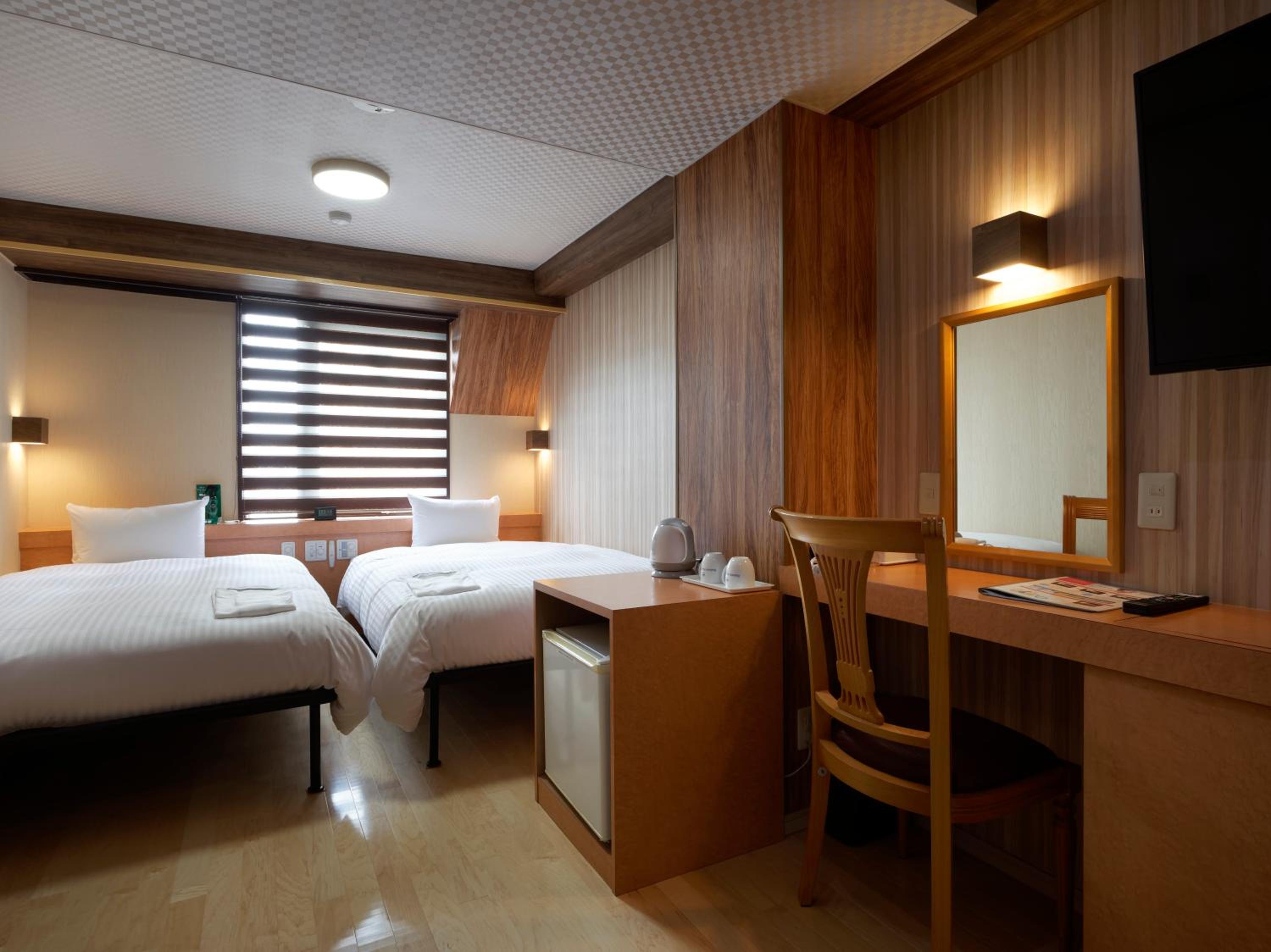 Superior Twin Room - Non-Smoking - Photo 6