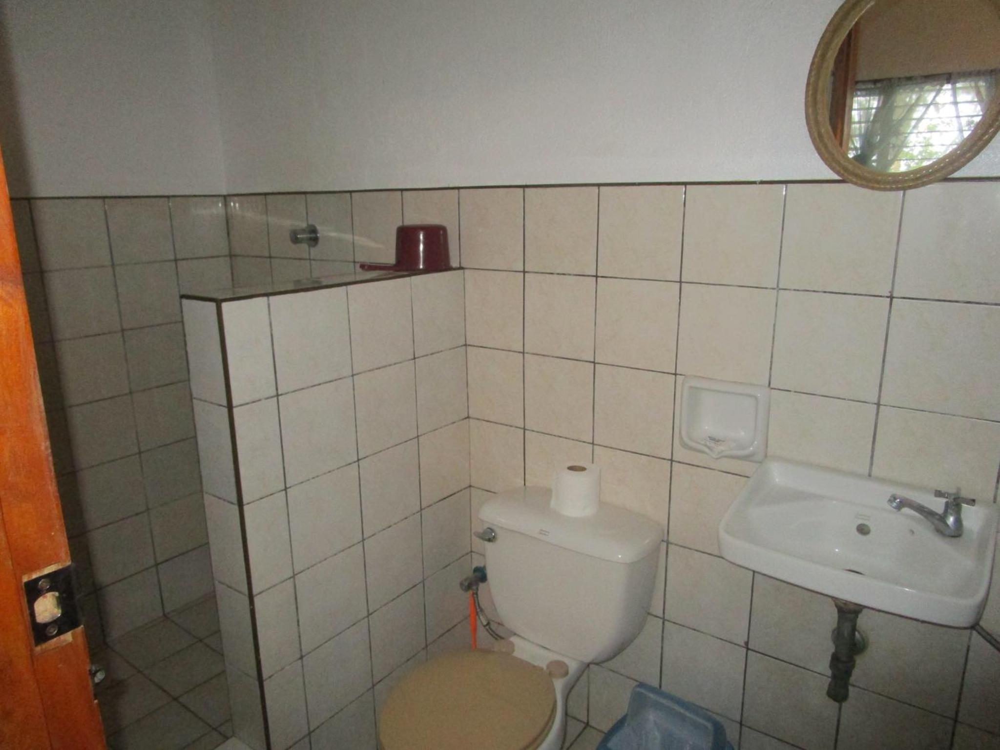 Economy Double Room photo 3