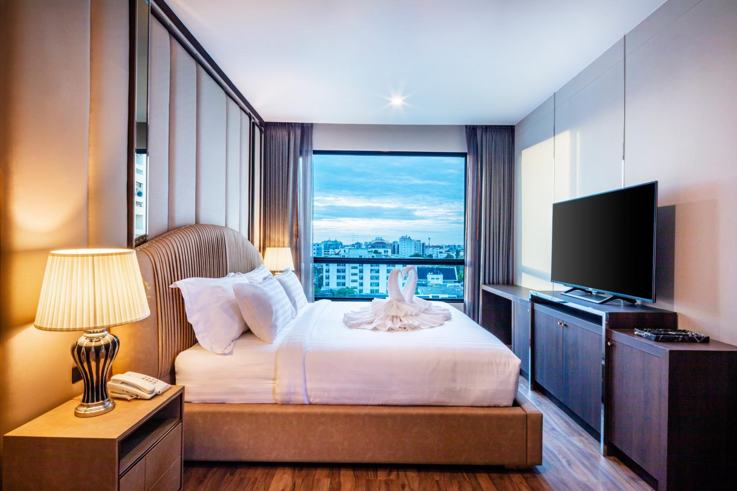 Suite with Private Pool photo 3