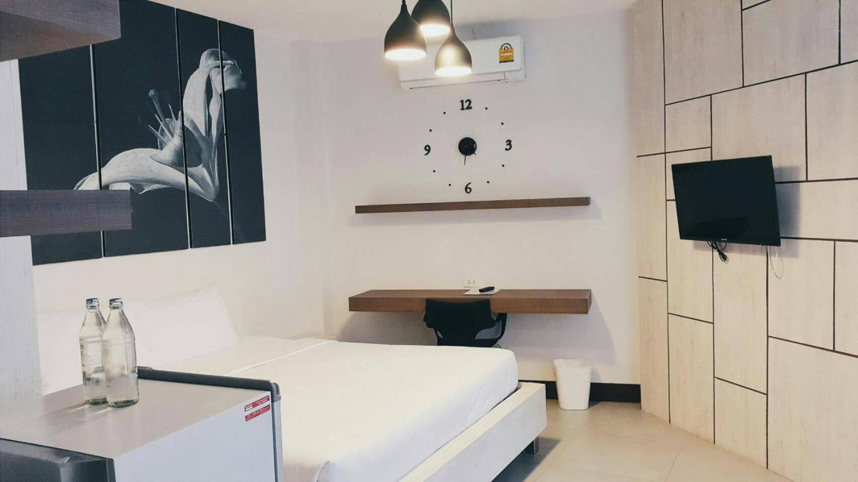 Economy Double Room - Photo 3