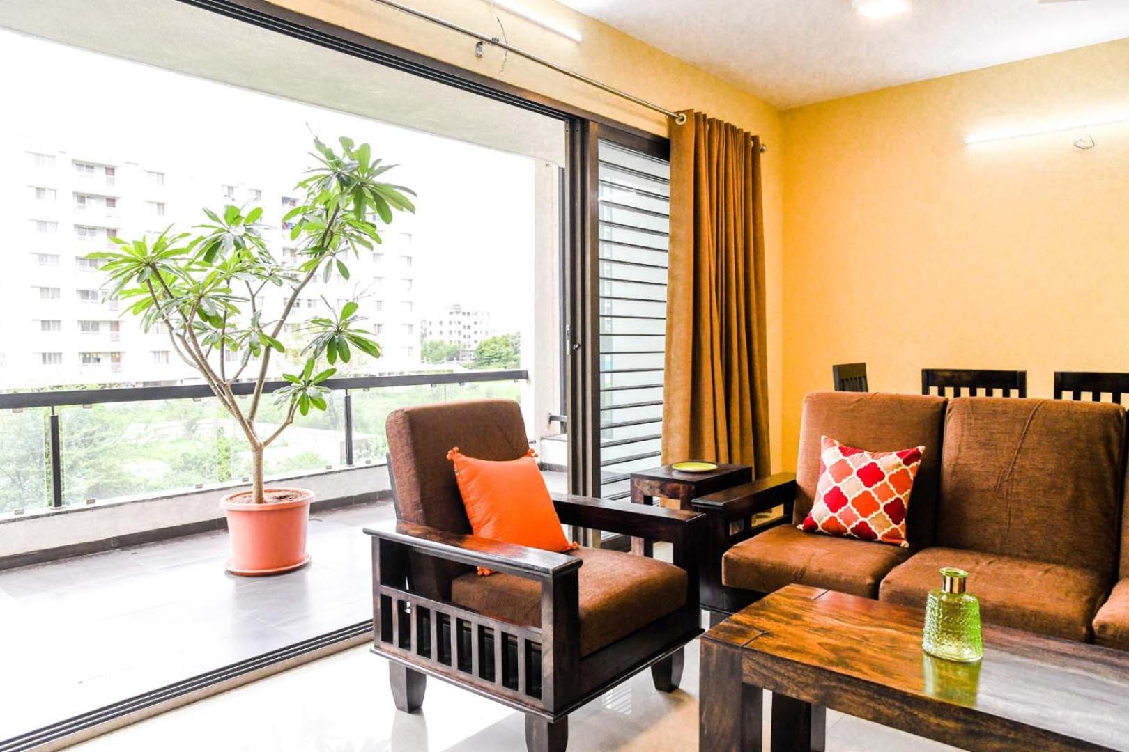 Three-Bedroom Premium Apartment with Balcony photo 1