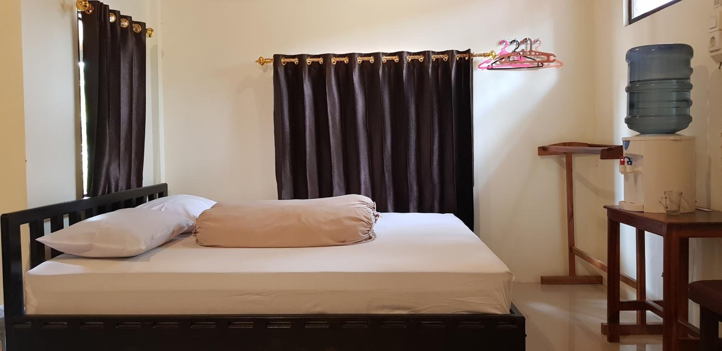 Double Room with Private Bathroom photo 3