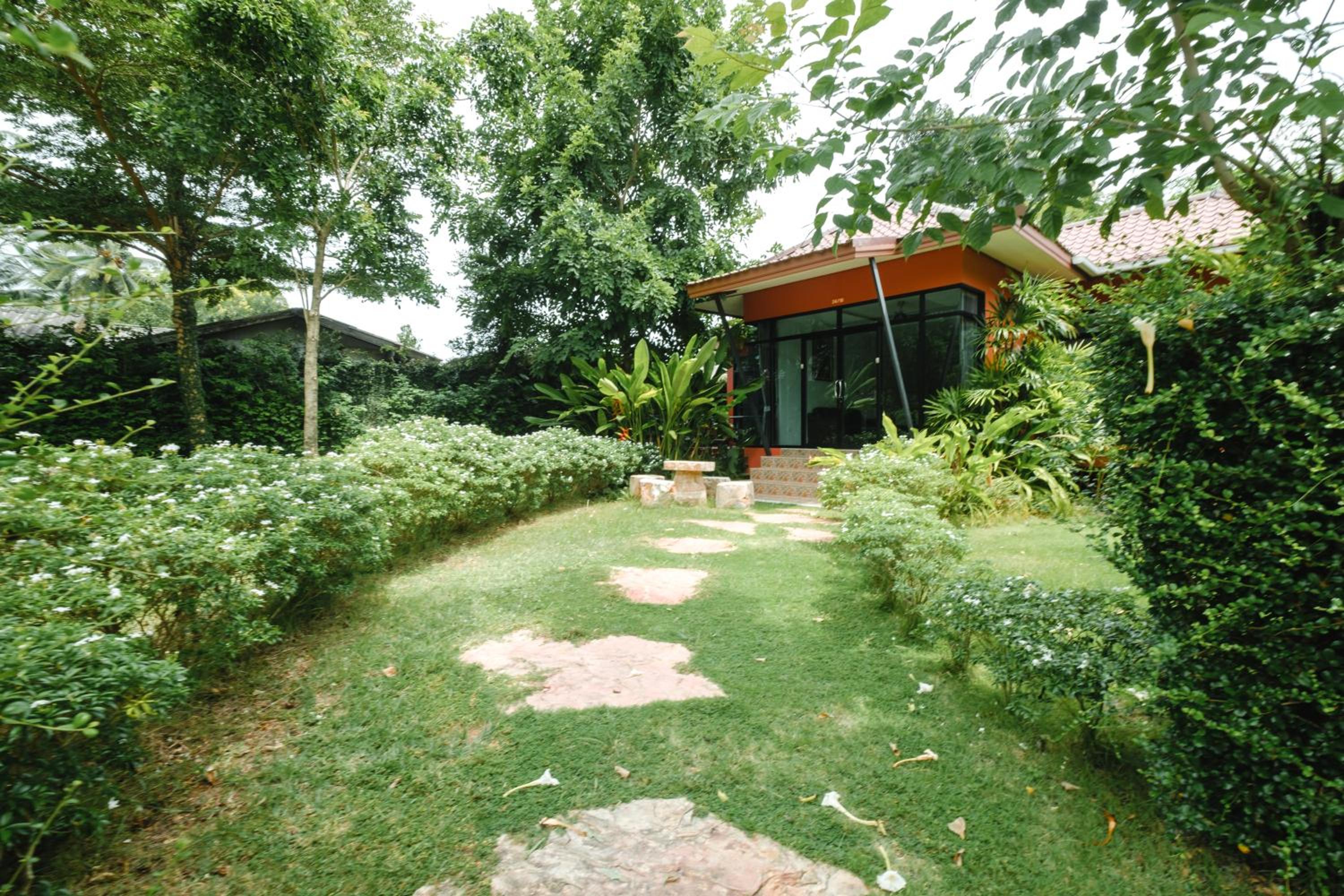 Two-Bedroom Villa - Photo 5