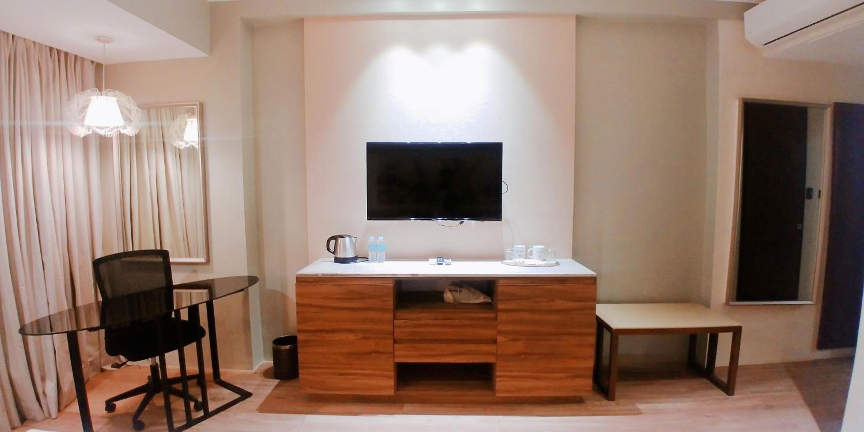 Premier Room - Photo 4