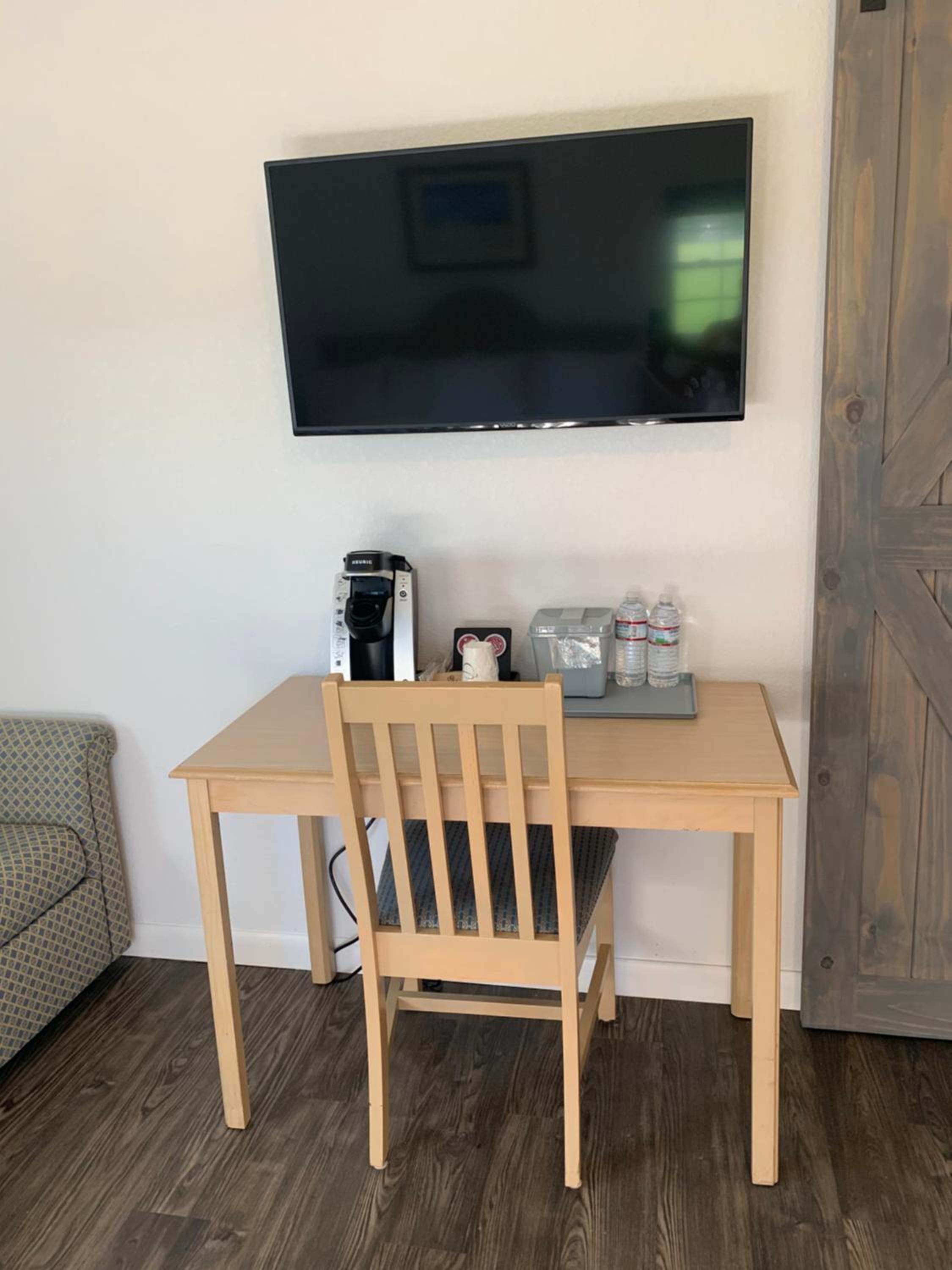 Deluxe Family Room photo 3
