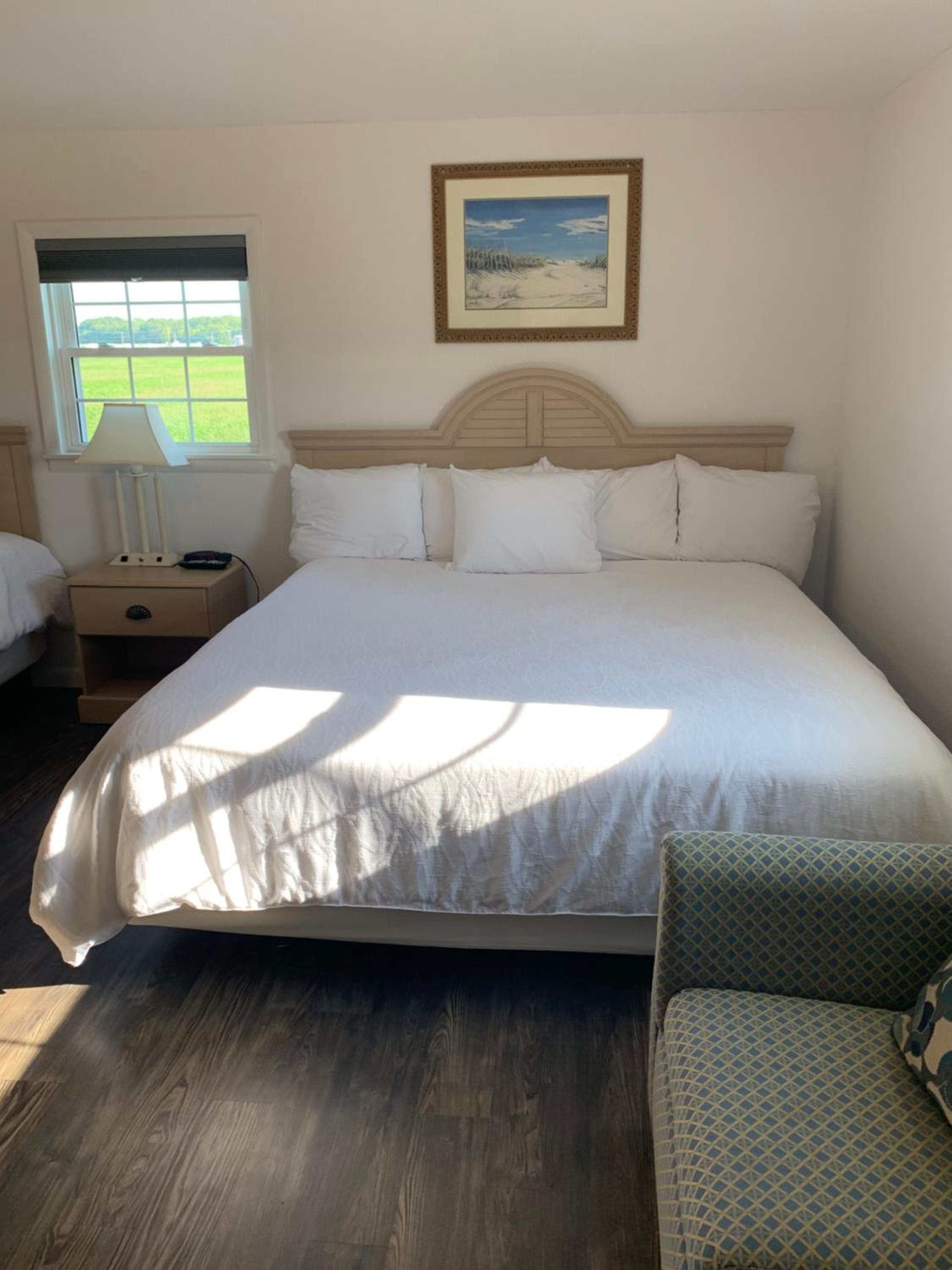 Deluxe Family Room photo 2