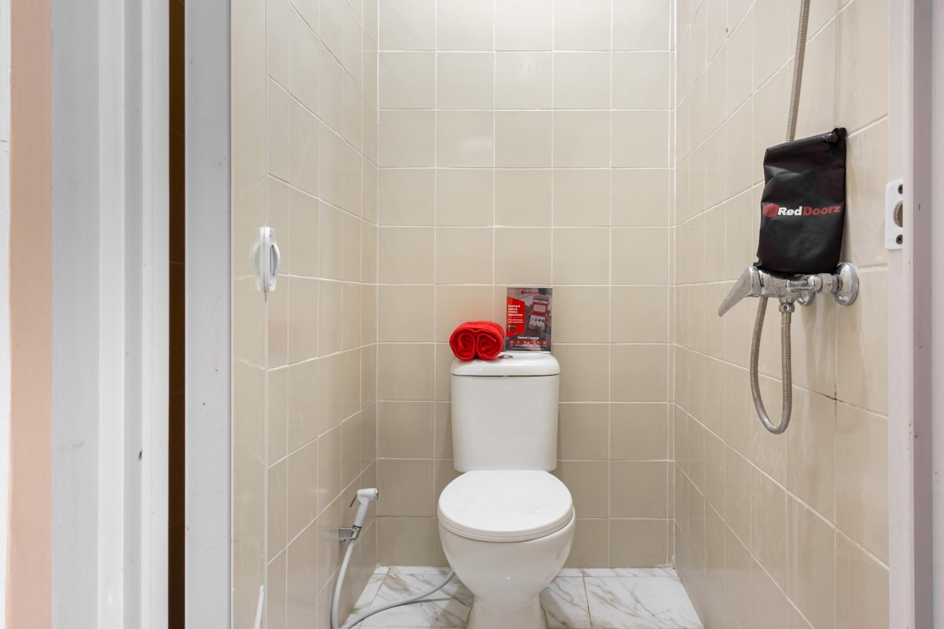 Double Room - Photo 4