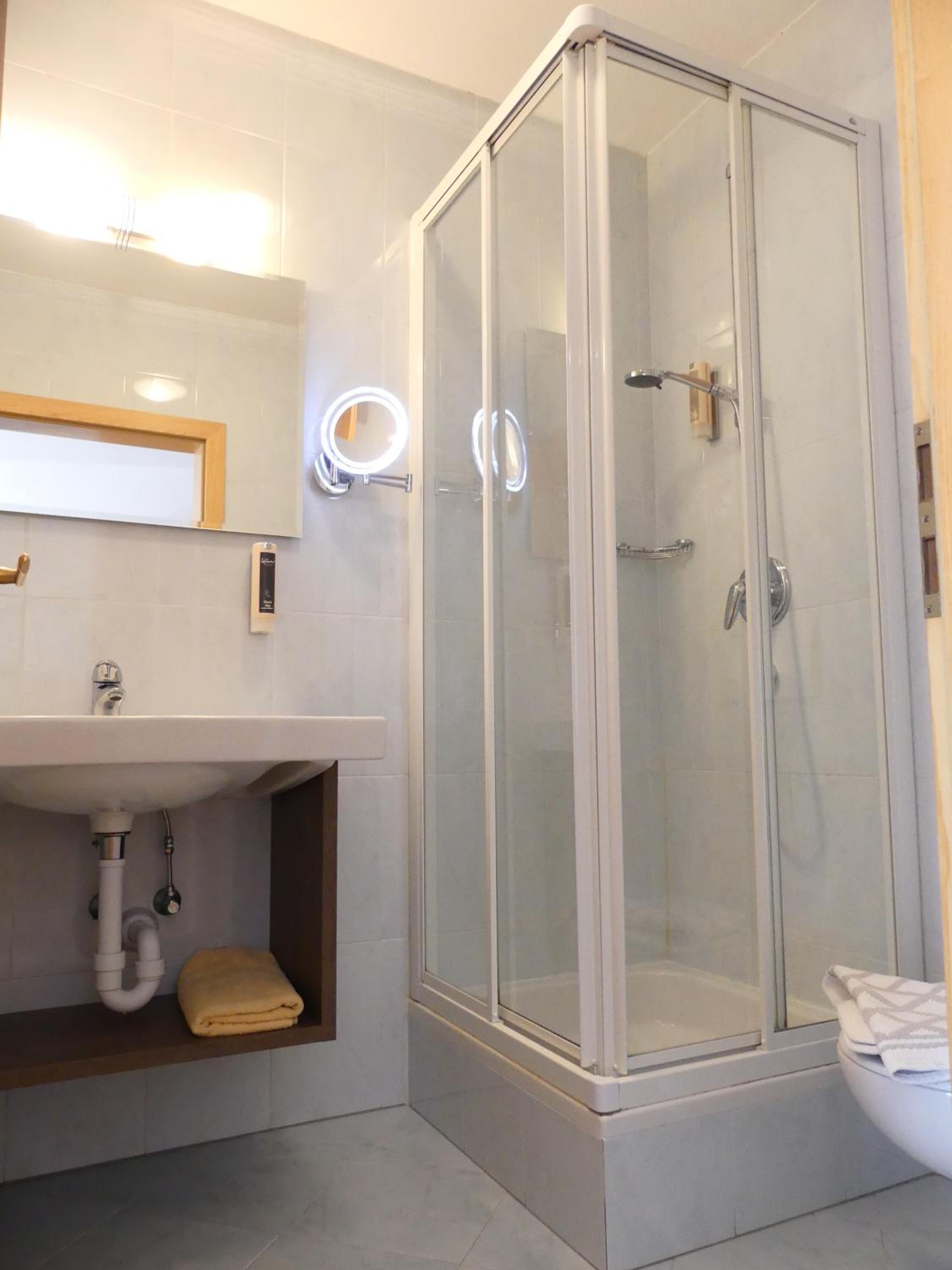 Single Room with Balcony photo 2