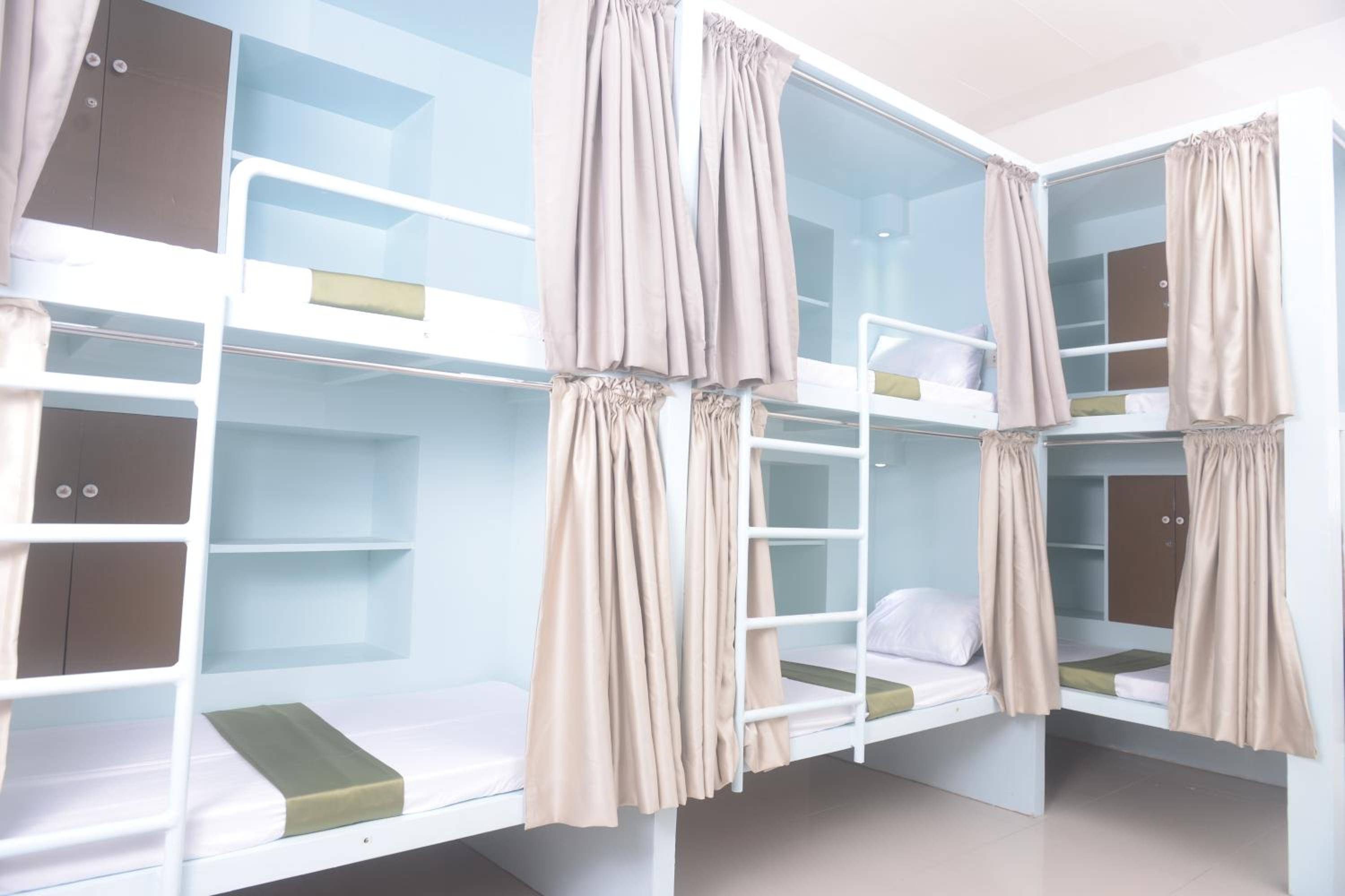 Bunk Bed in Female Dormitory Room   photo 2