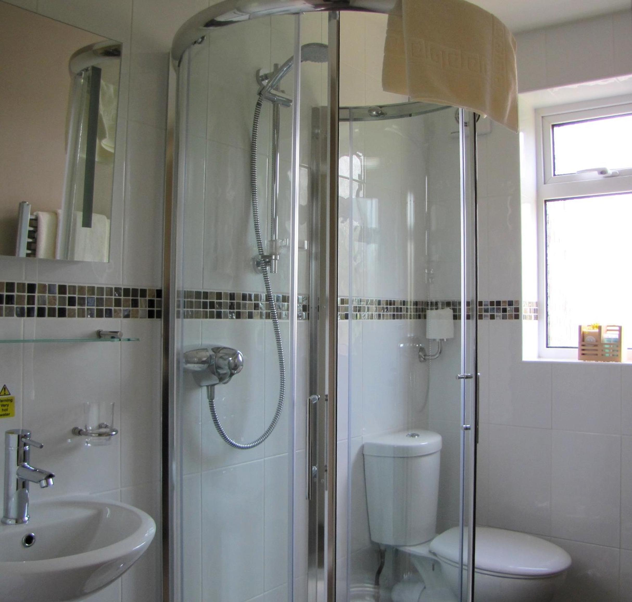 Twin Room - Photo 5