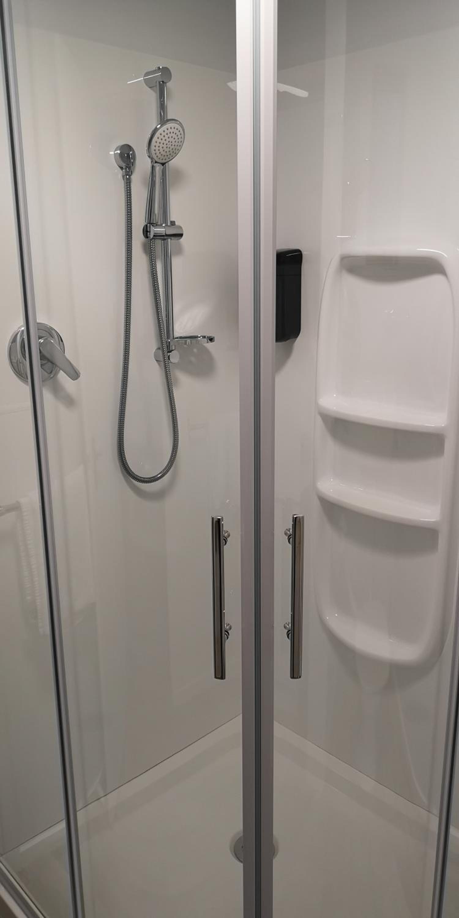 One-Bedroom Apartment - Photo 6