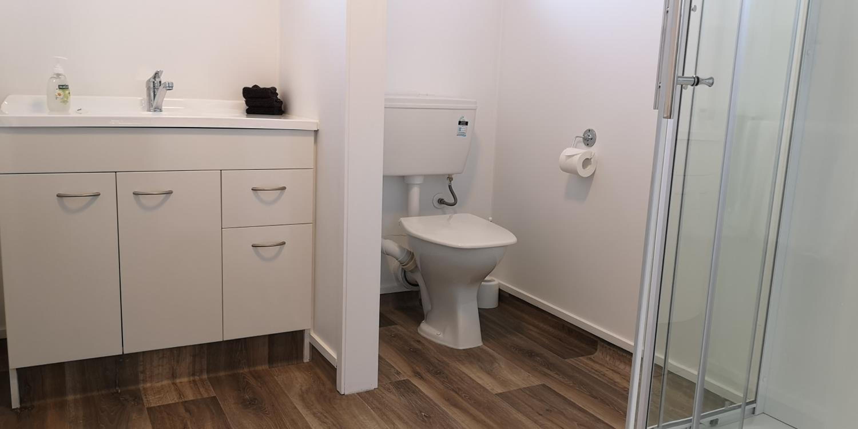 One-Bedroom Apartment - Photo 16