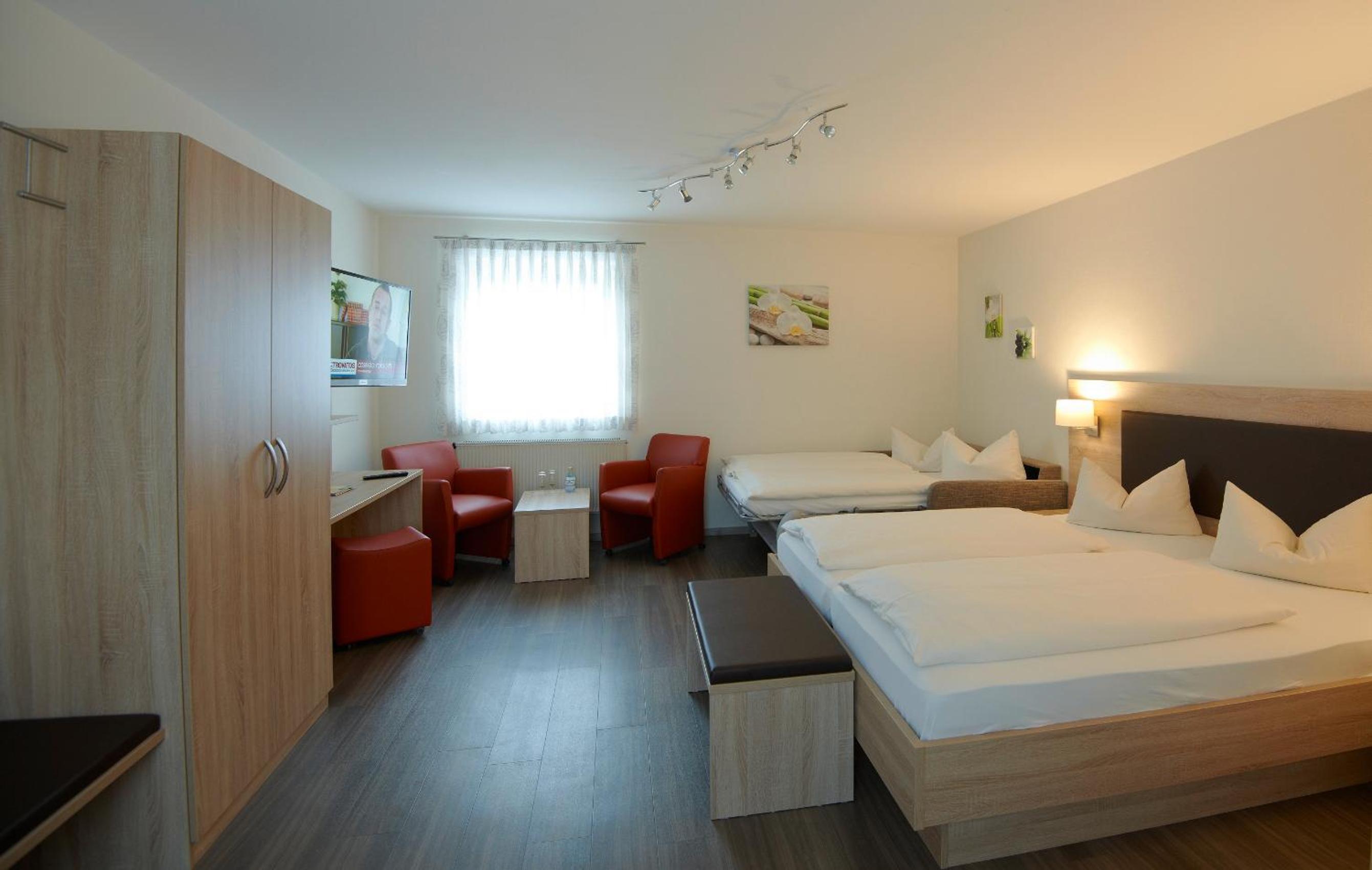 Double Room - Photo 14
