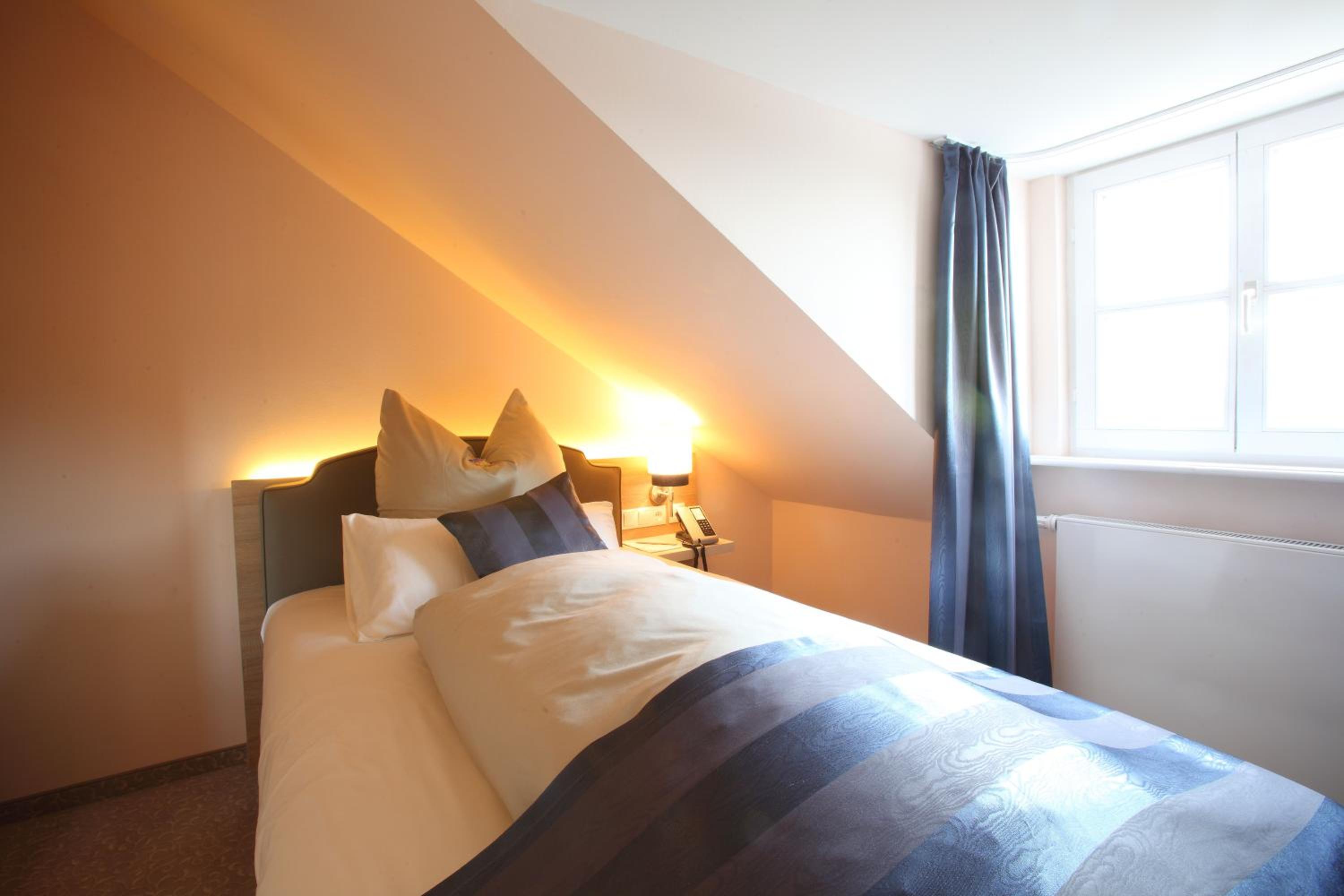 Standard Single Room photo 3