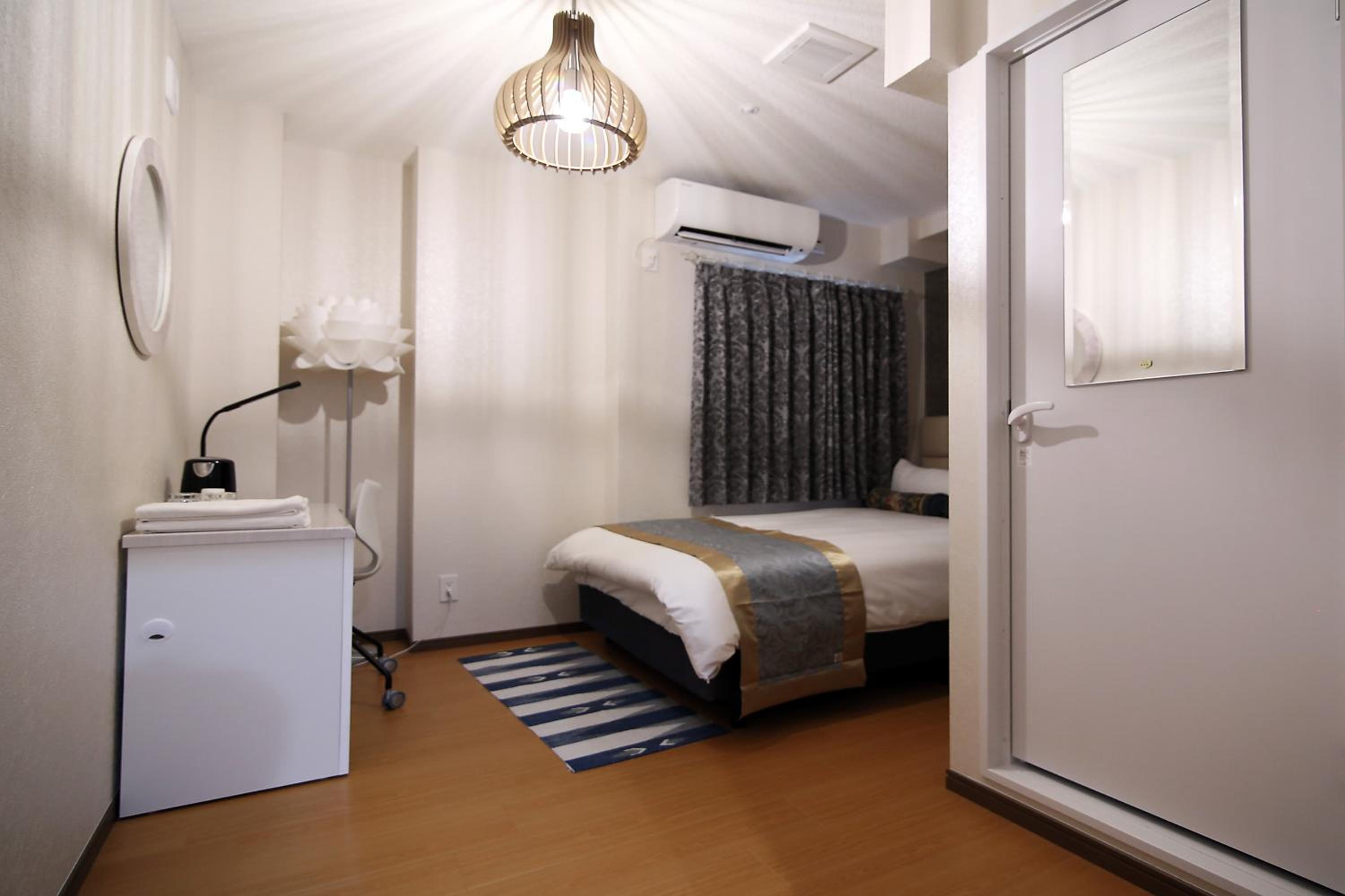 Double Room with Bath photo 3