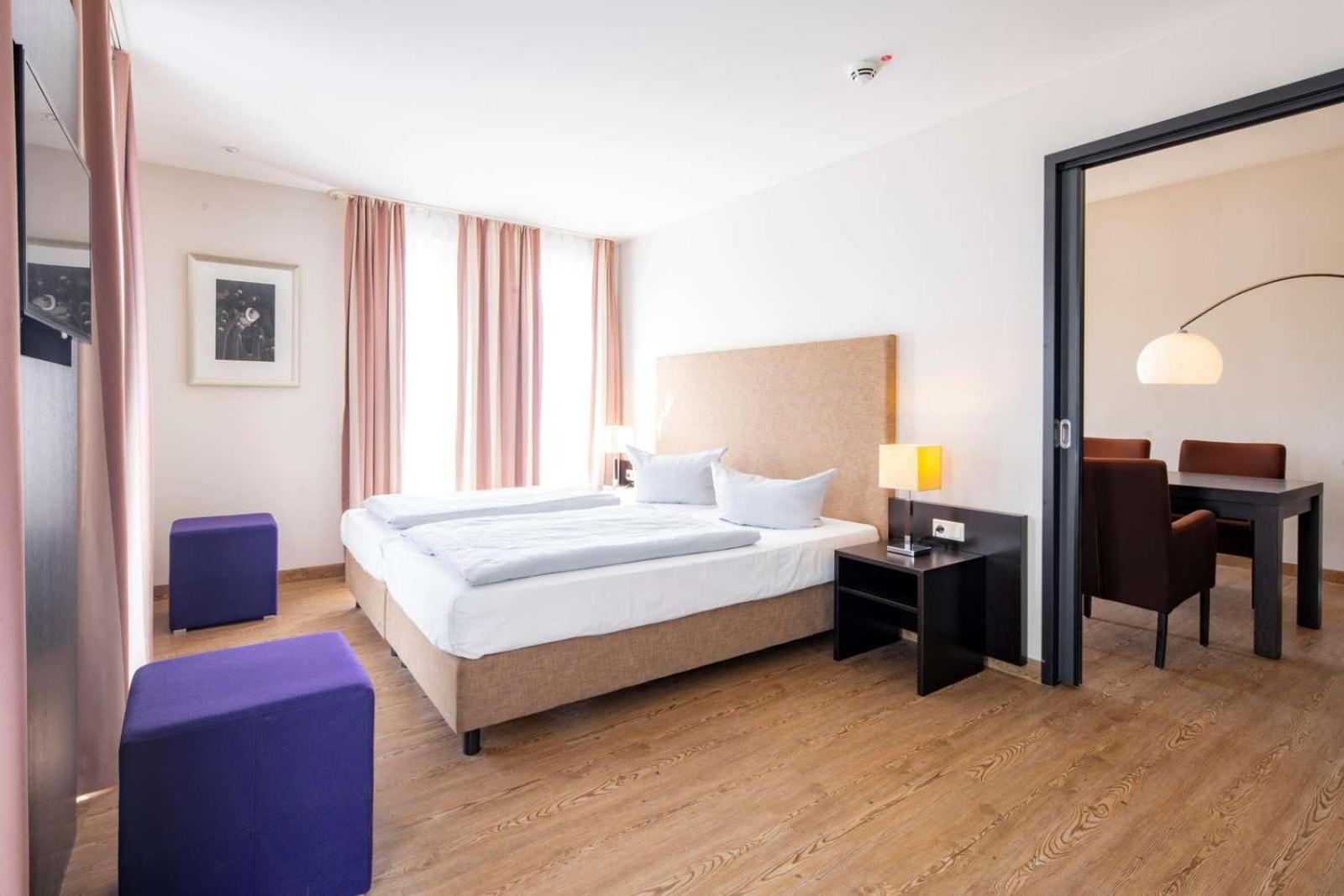 Suite photo 2