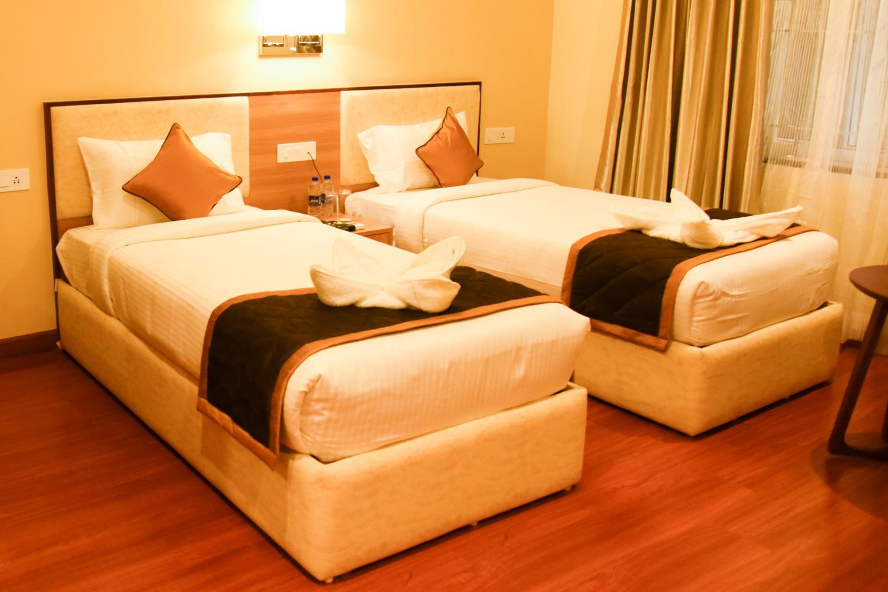 Deluxe Room - Photo 1