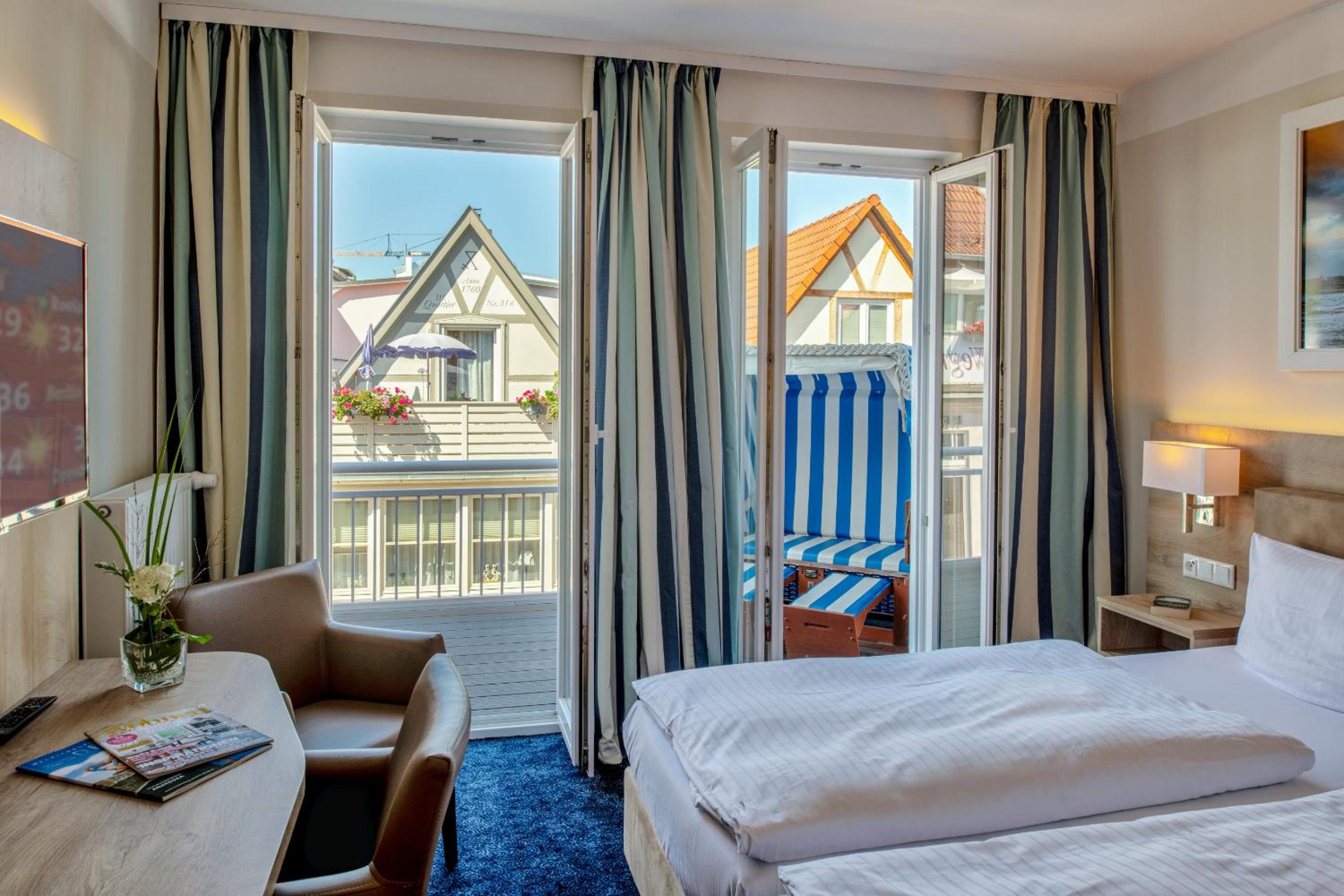 Double Room with Terrace photo 2
