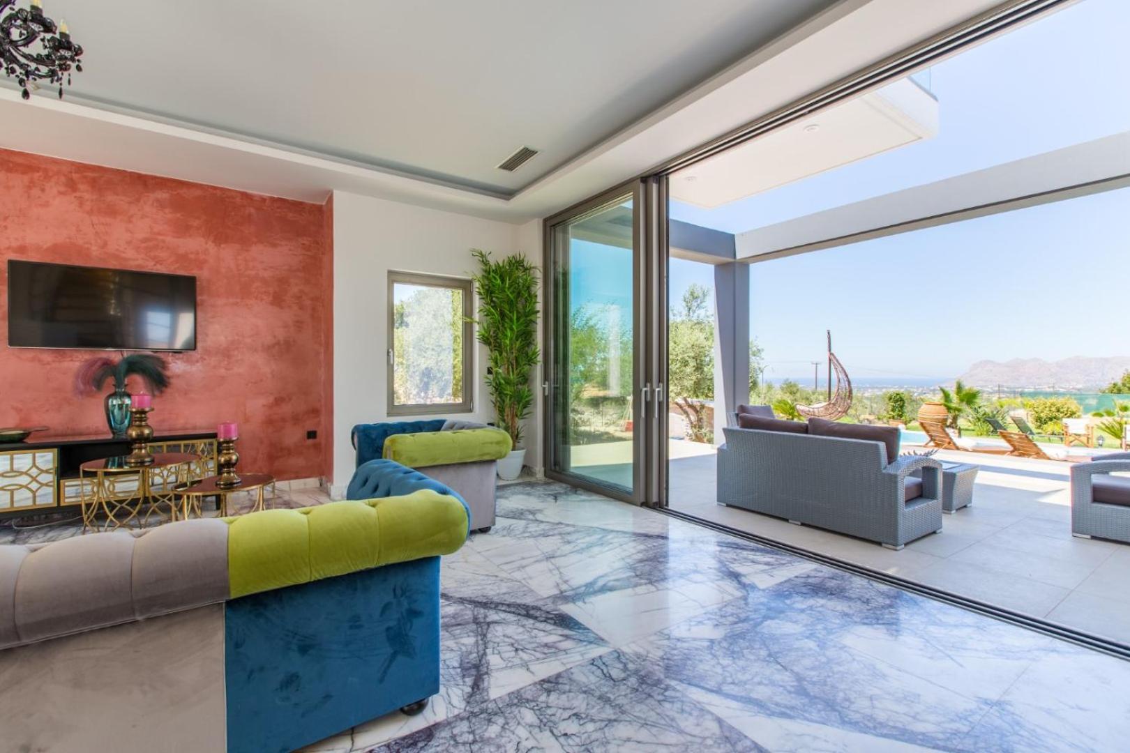 Deluxe Villa photo 2