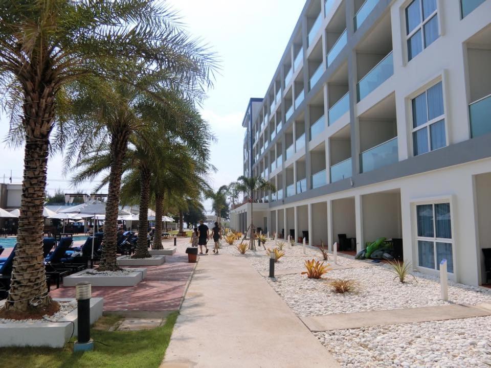 Apartment with Sea View - Photo 33