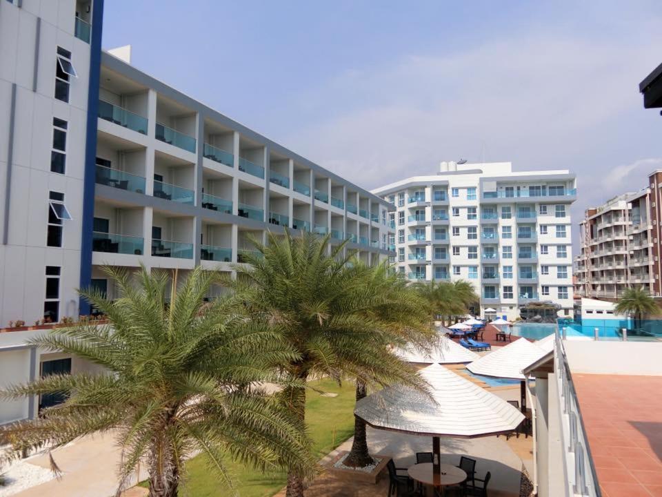 Apartment with Sea View - Photo 10
