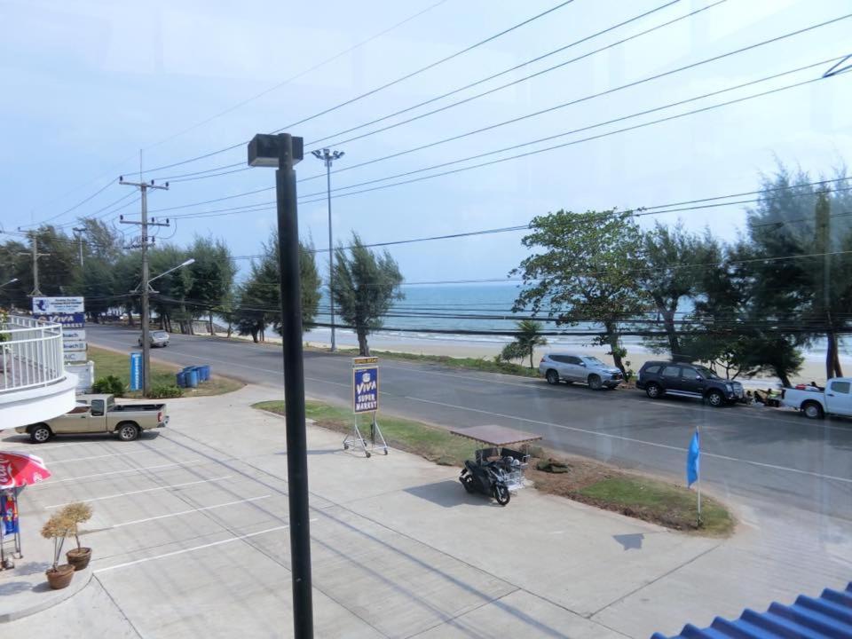 Apartment with Sea View - Photo 78